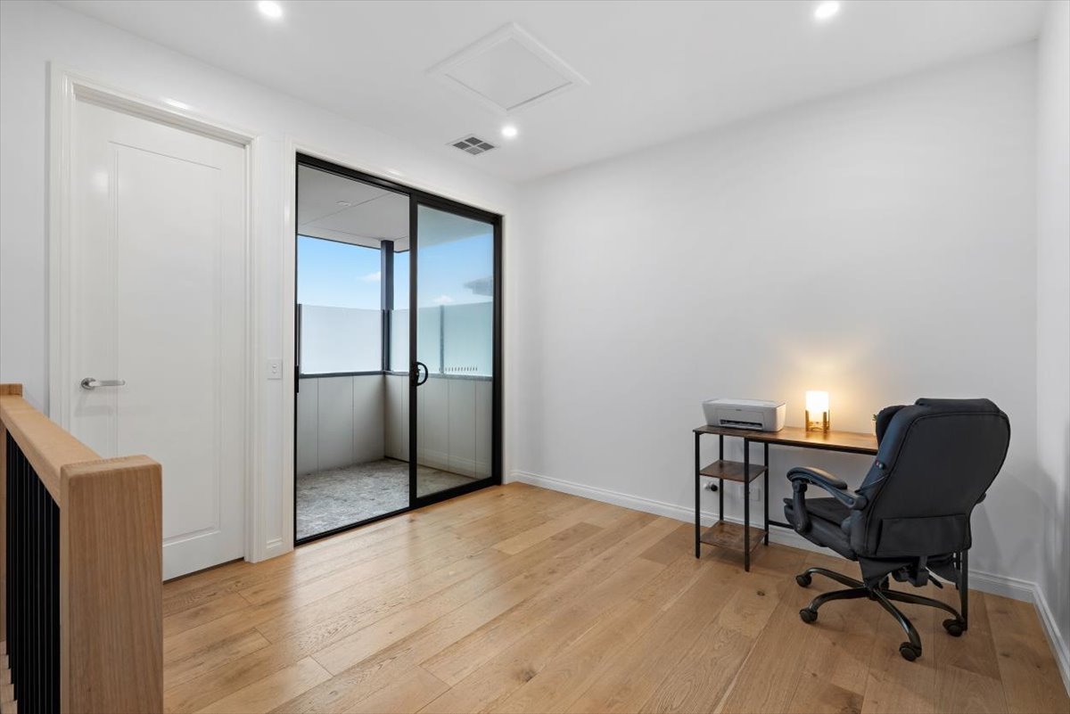 2-bedroom unit at 2/59 Jetty Road, Rosebud, VIC 3939, Mornington Peninsula, Victoria