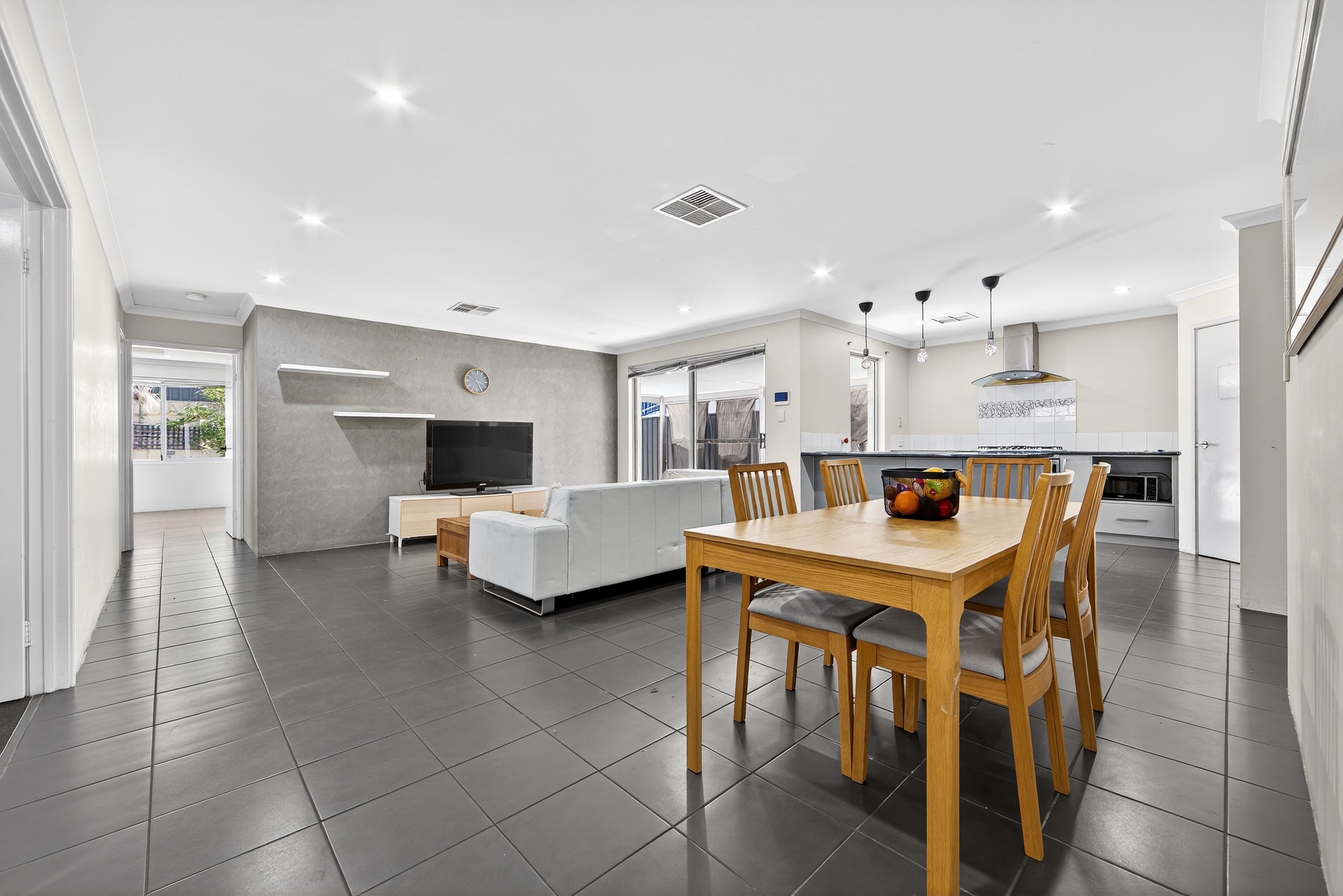 107 GLASSHOUSE DRIVE, Banksia Grove WA 6031 - Image 6