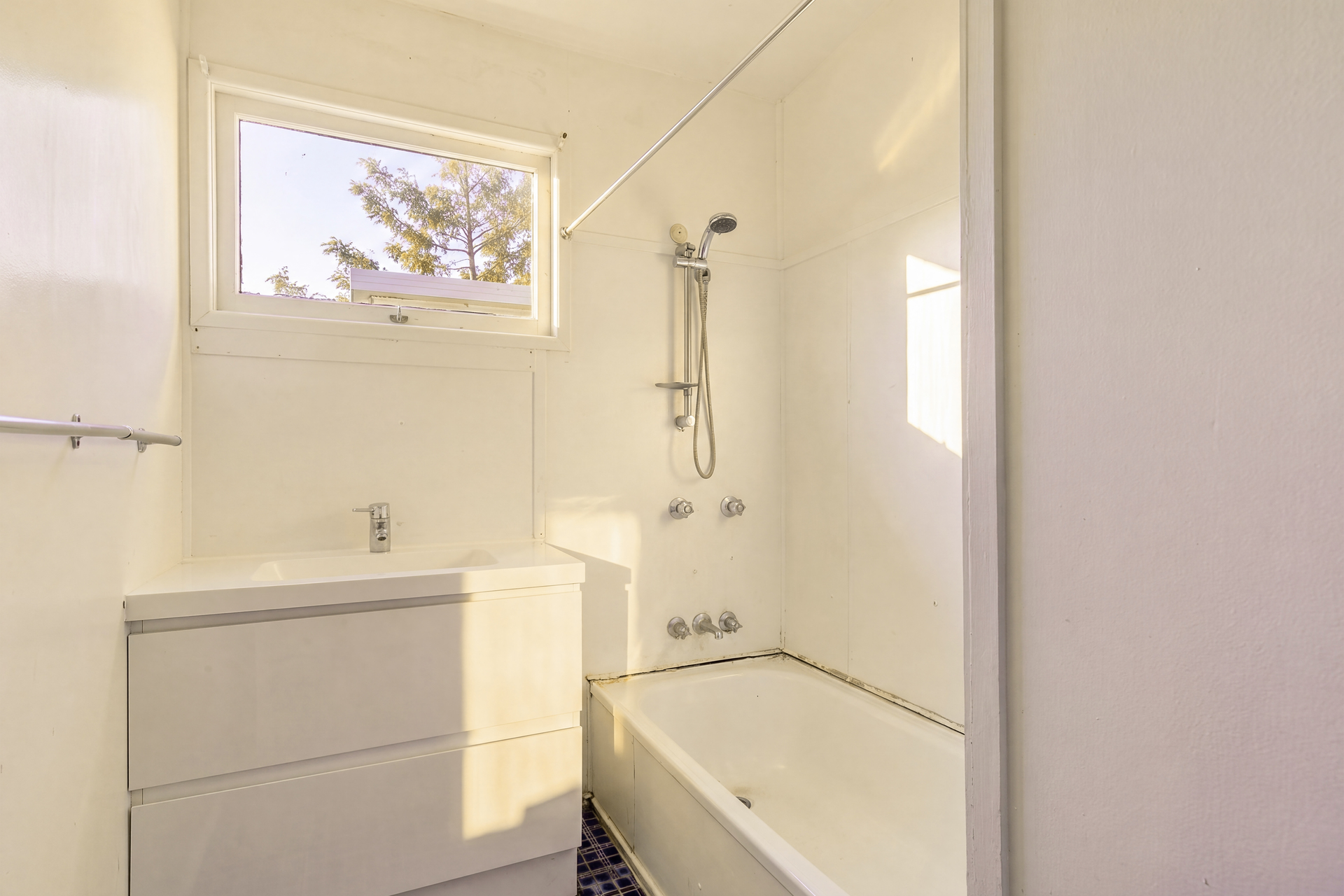 15 Nemara Street, Biggera Waters, Qld, 4216 - Image 7