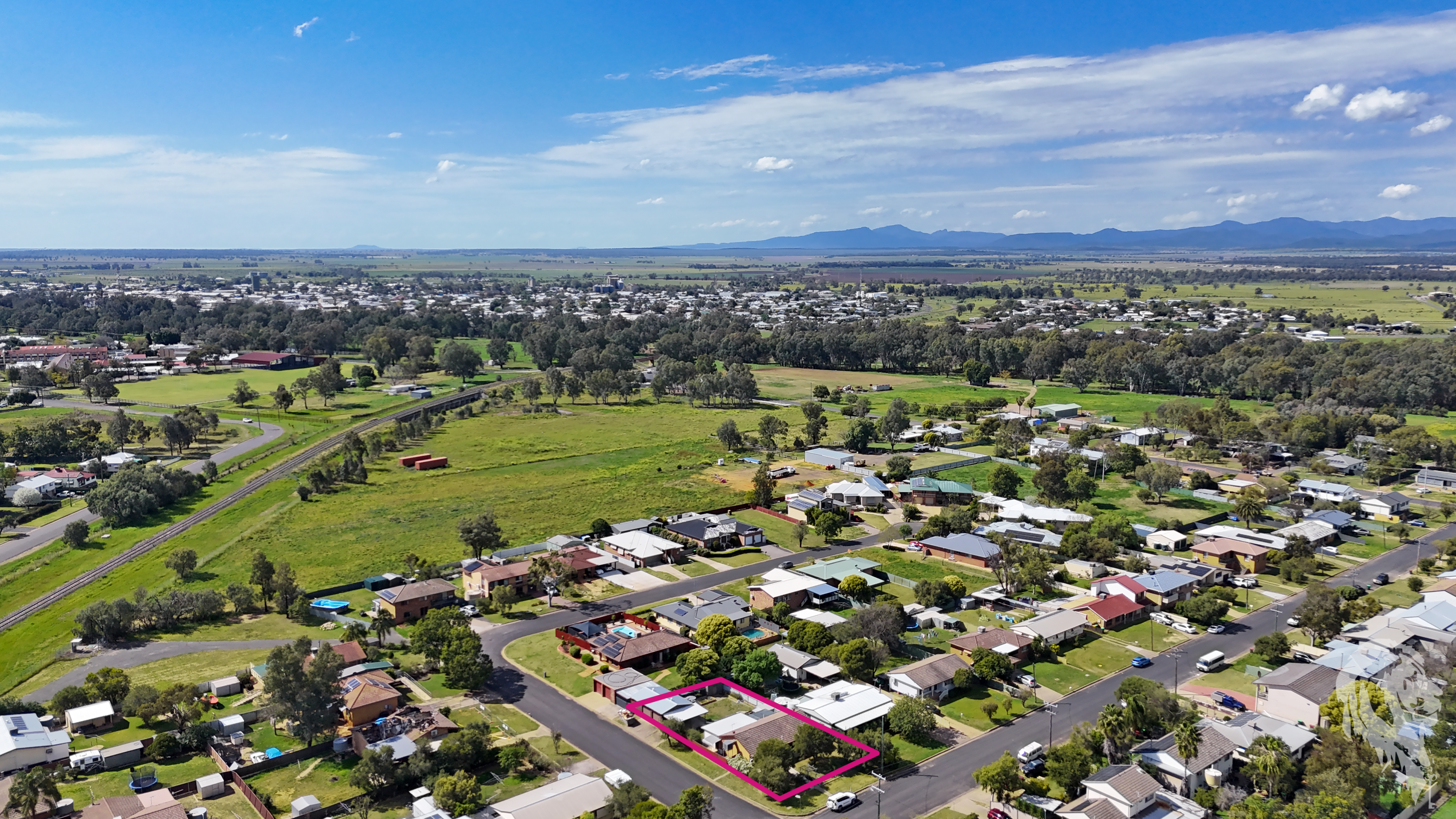 3-bedroom house at 7 Taylor Street, Narrabri, NSW 2390, Narrabri, New South Wales
