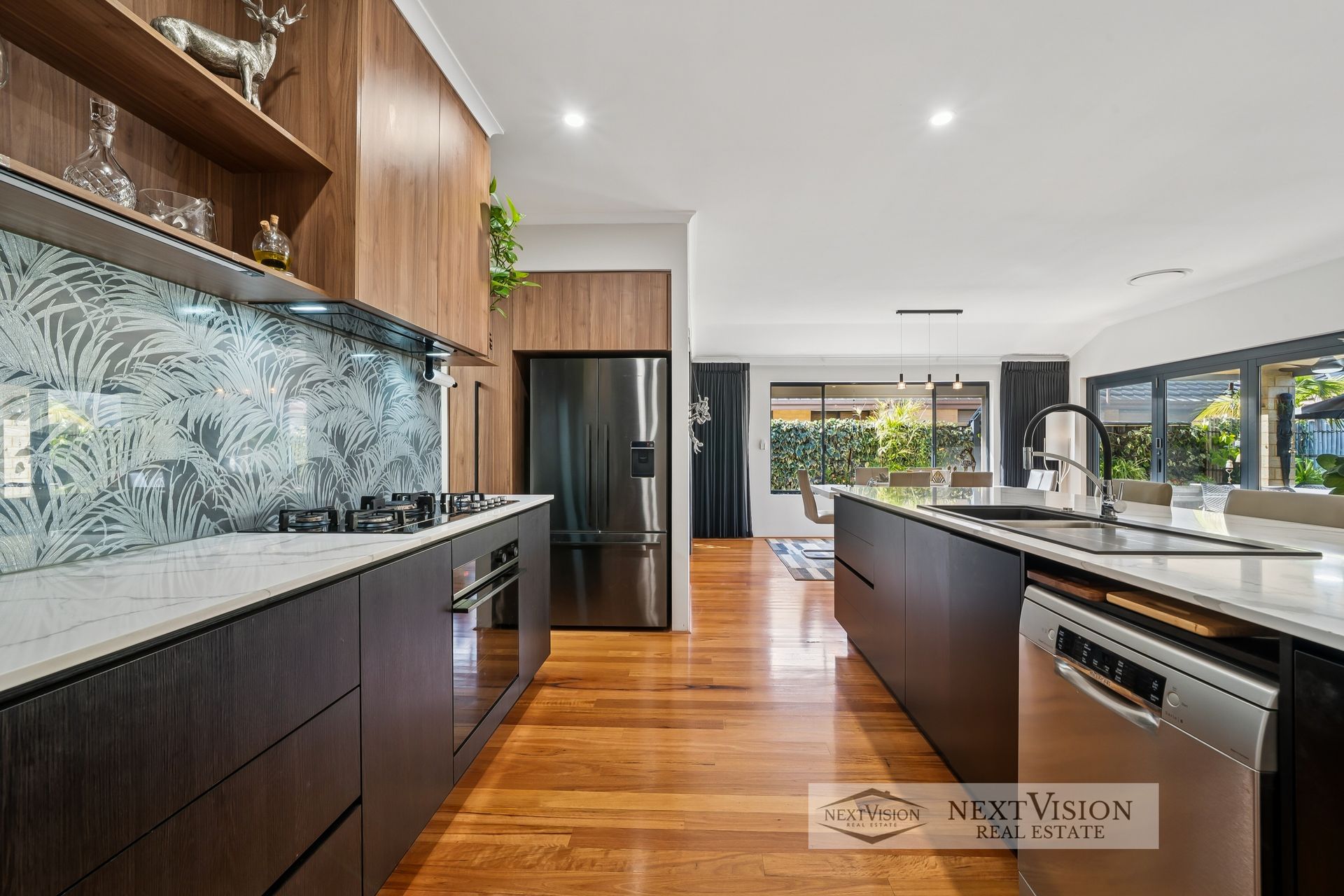 6 Halcyon Way, Atwell, WA 6164 - Image 8