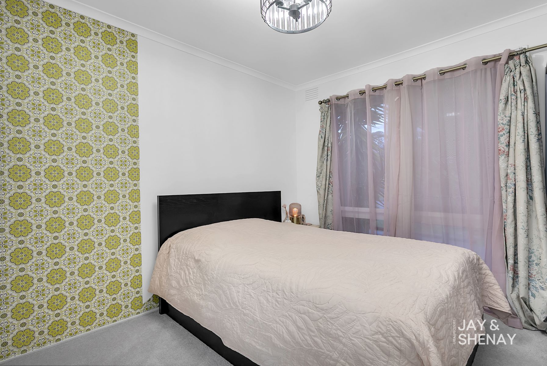 13 WILLIAM PERRY CLOSE, Endeavour Hills VIC 3802 - Image 3