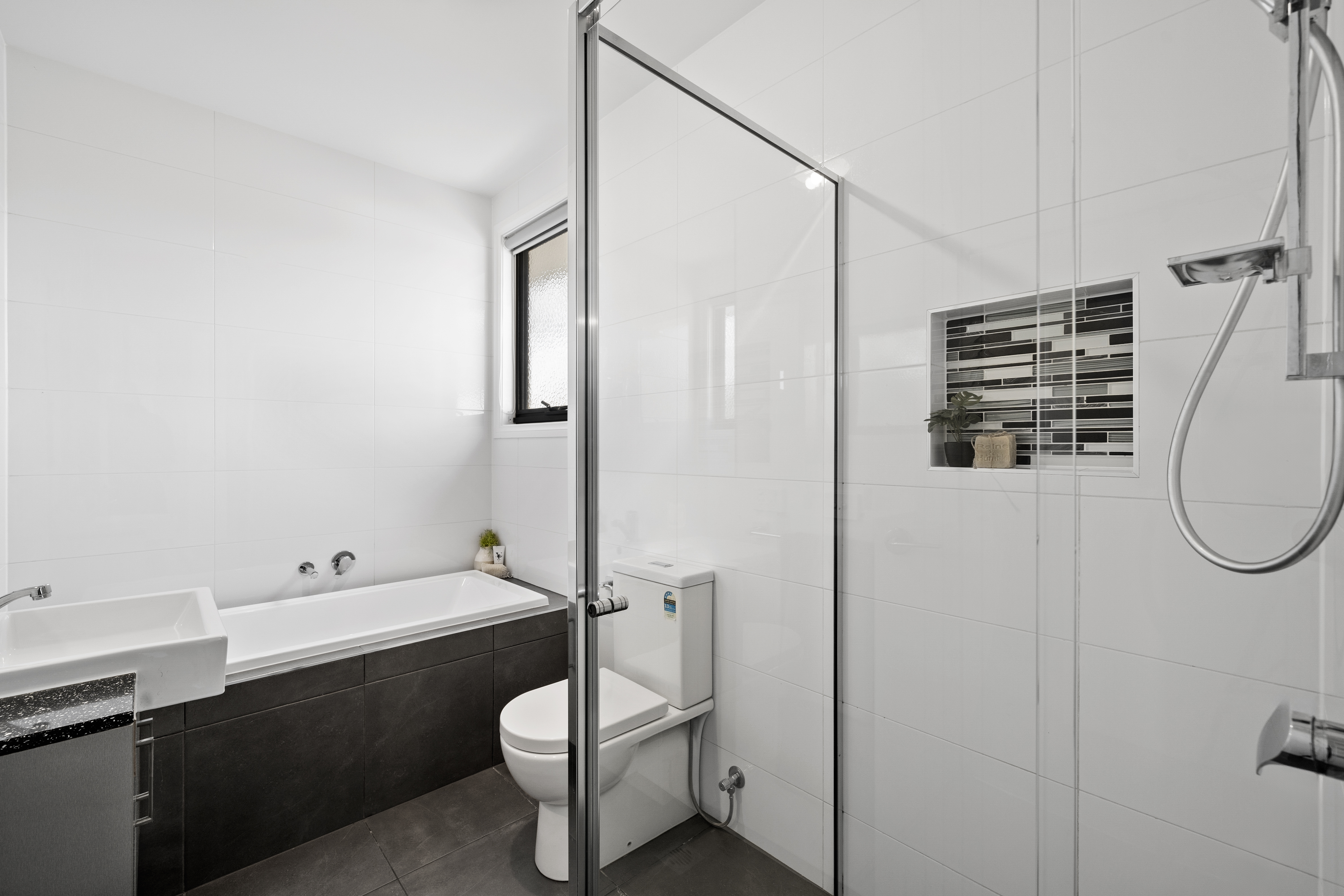 4-bedroom unit at 2/1360 Stud Road, Rowville, VIC 3178, Knox, Victoria
