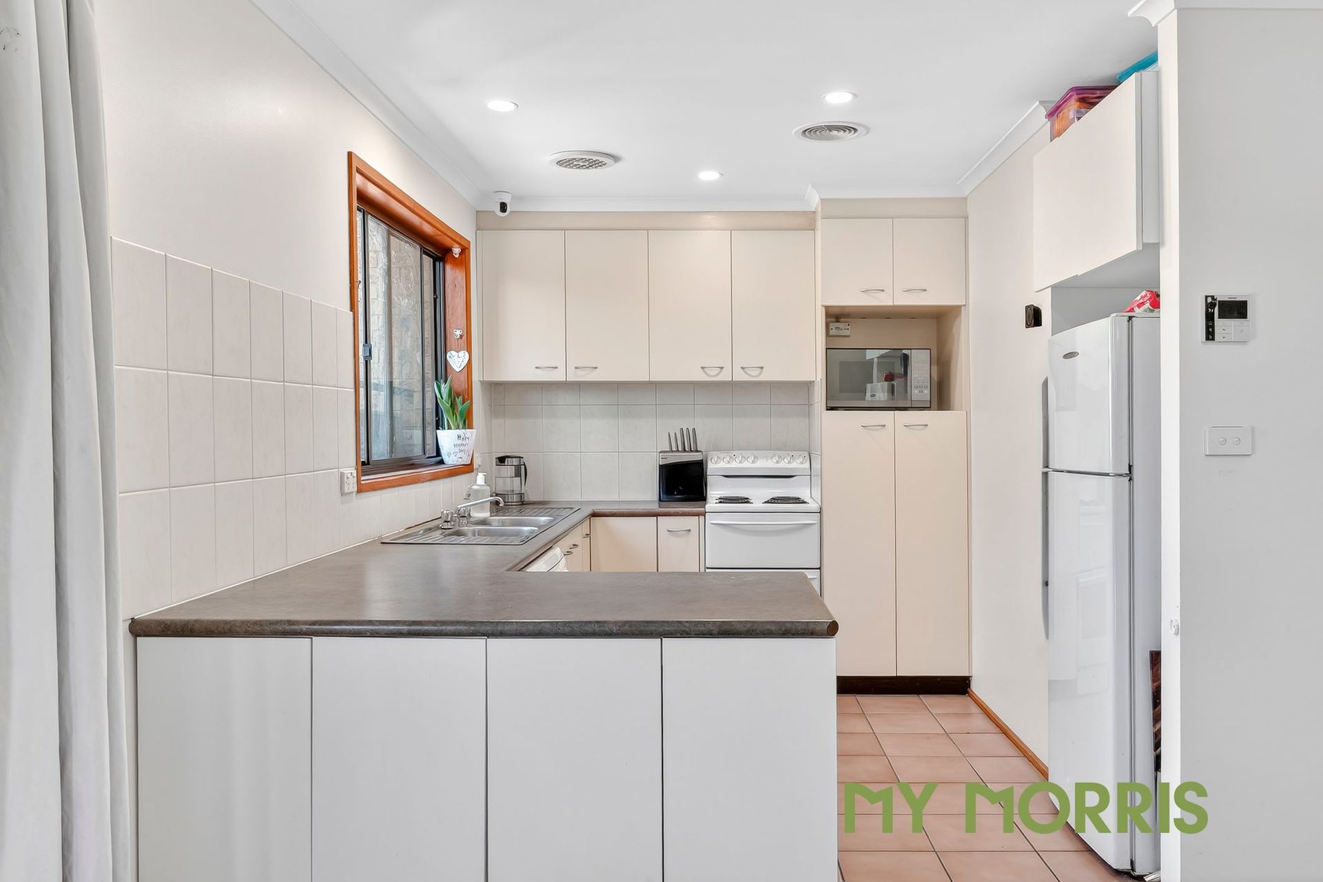 9 Marengo Place, Isabella Plains, ACT 2905 - Image 6
