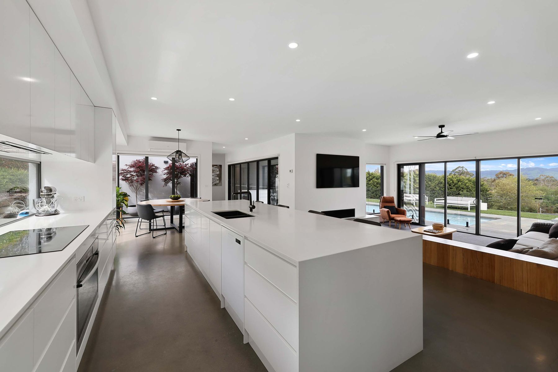 21 Lovell Drive, Warragul, VIC 3820 - Image 8