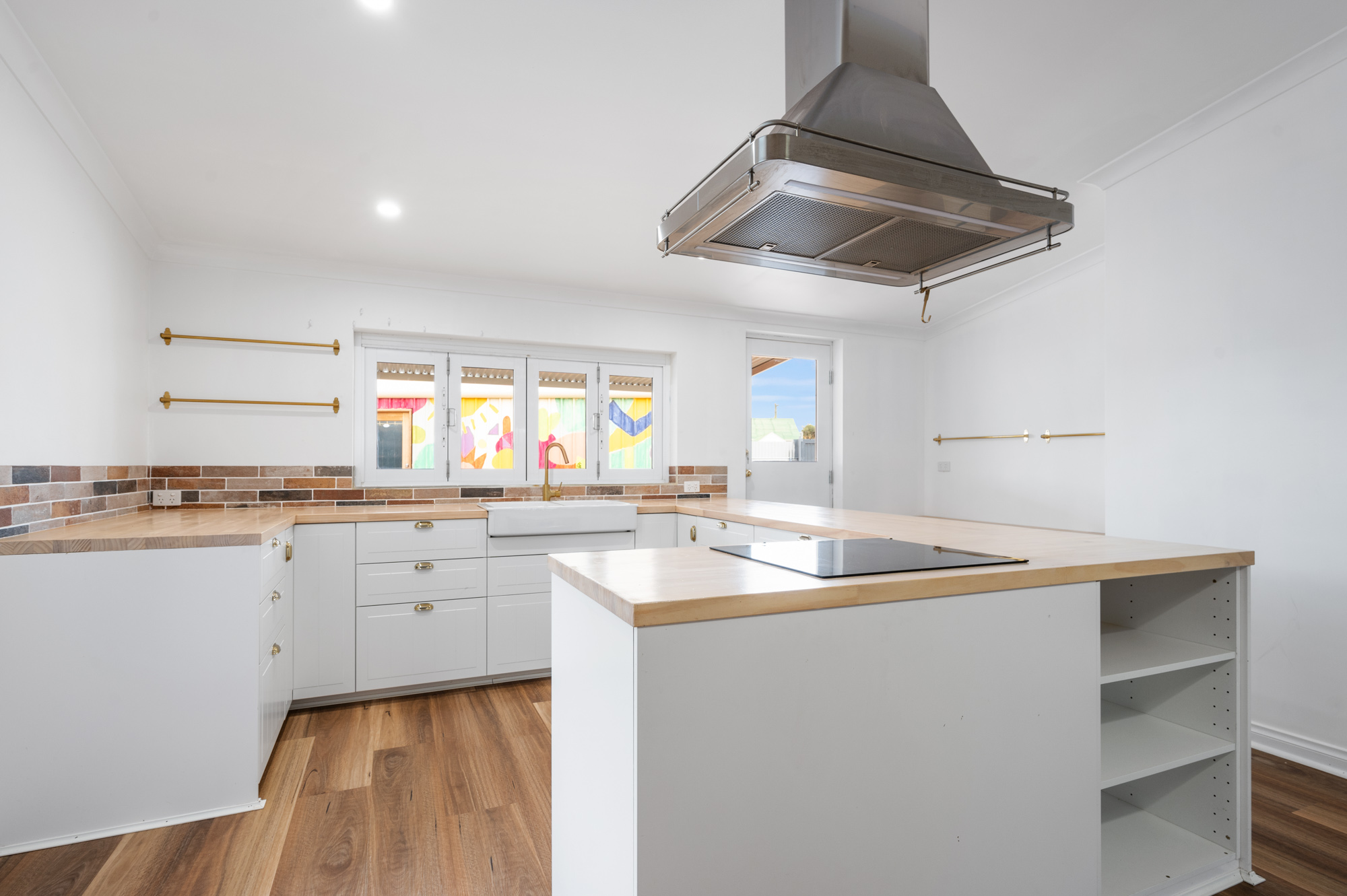 4 Meldrum Avenue, Kalgoorlie, WA 6430 - Image 1