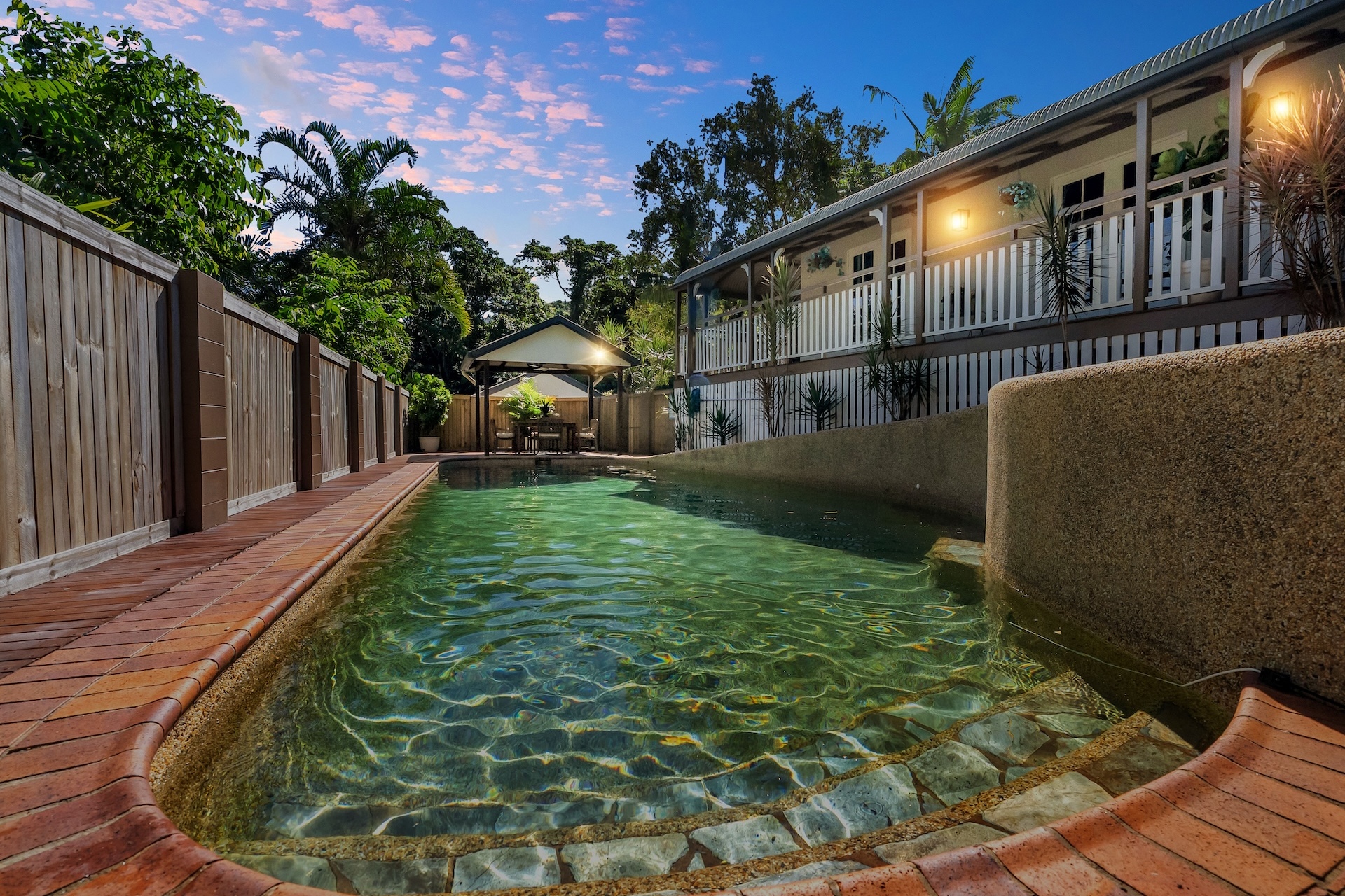 32 Mackey Close, Brinsmead, QLD 4870 - Image 2