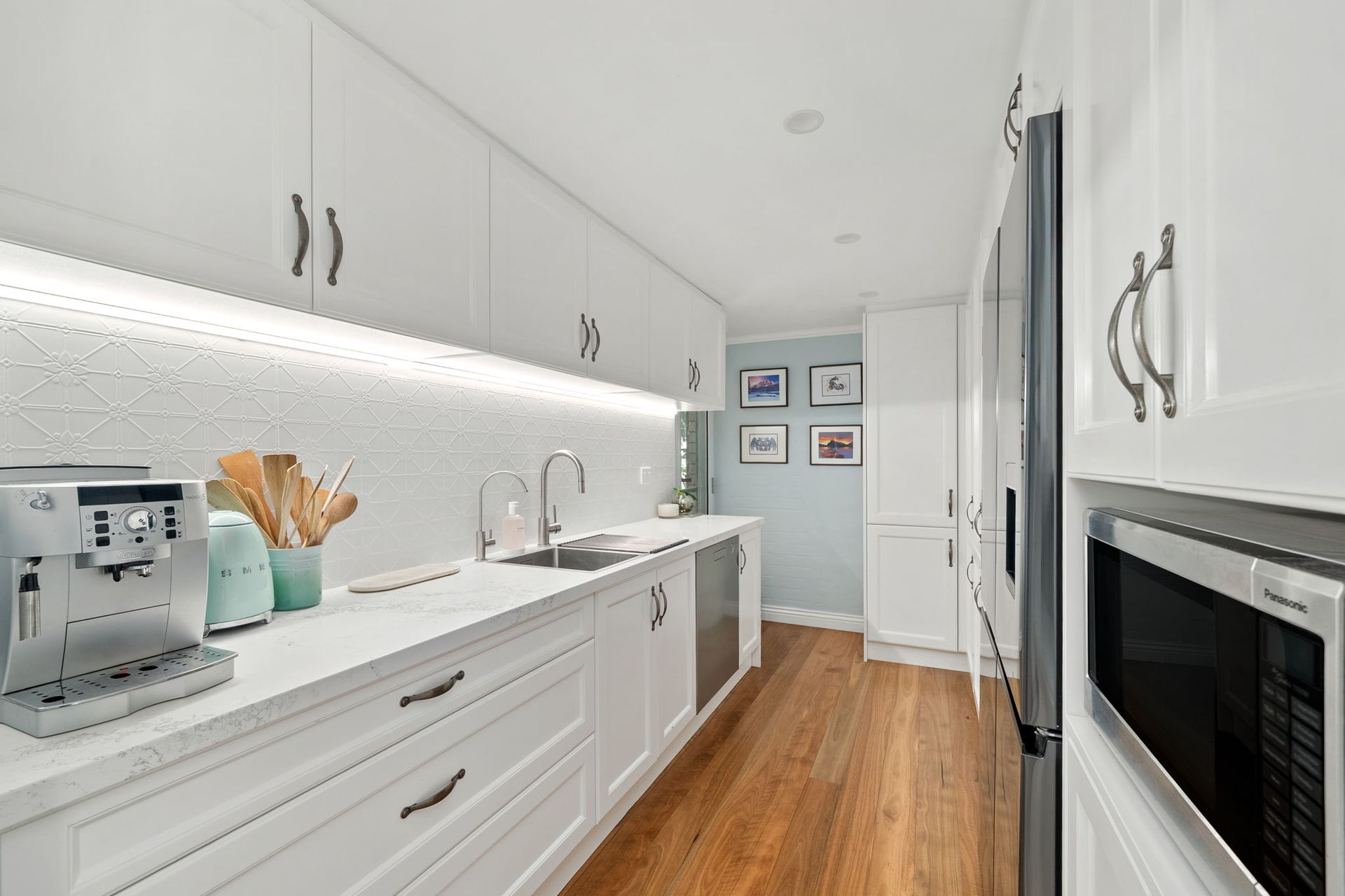 5-bedroom house at 108 Browns Road, Wahroonga, NSW 2076, Ku-Ring-Gai, New South Wales