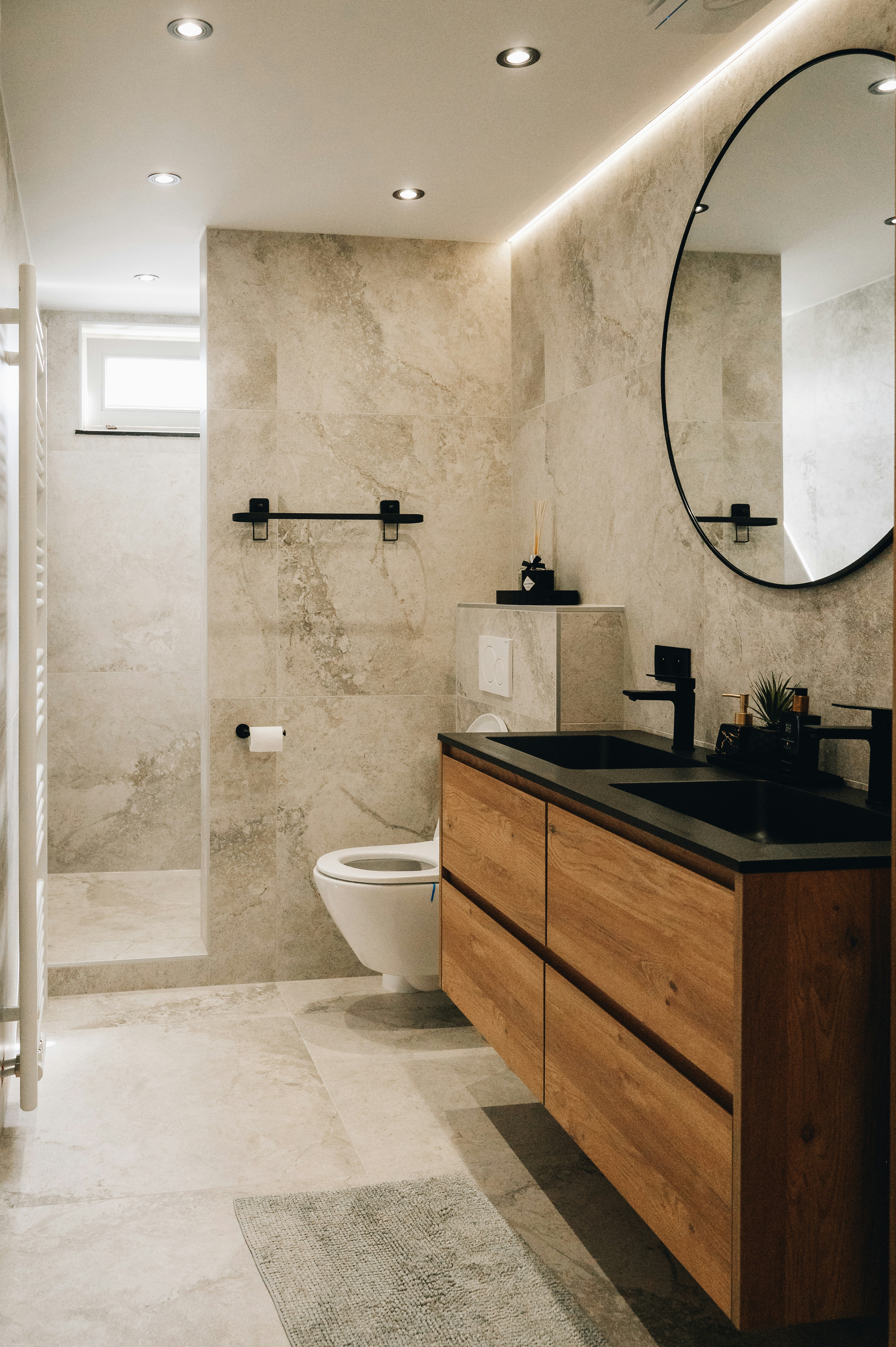 Unit 2/24 Cecil Street, Kew, Vic, 3101 - Image 3
