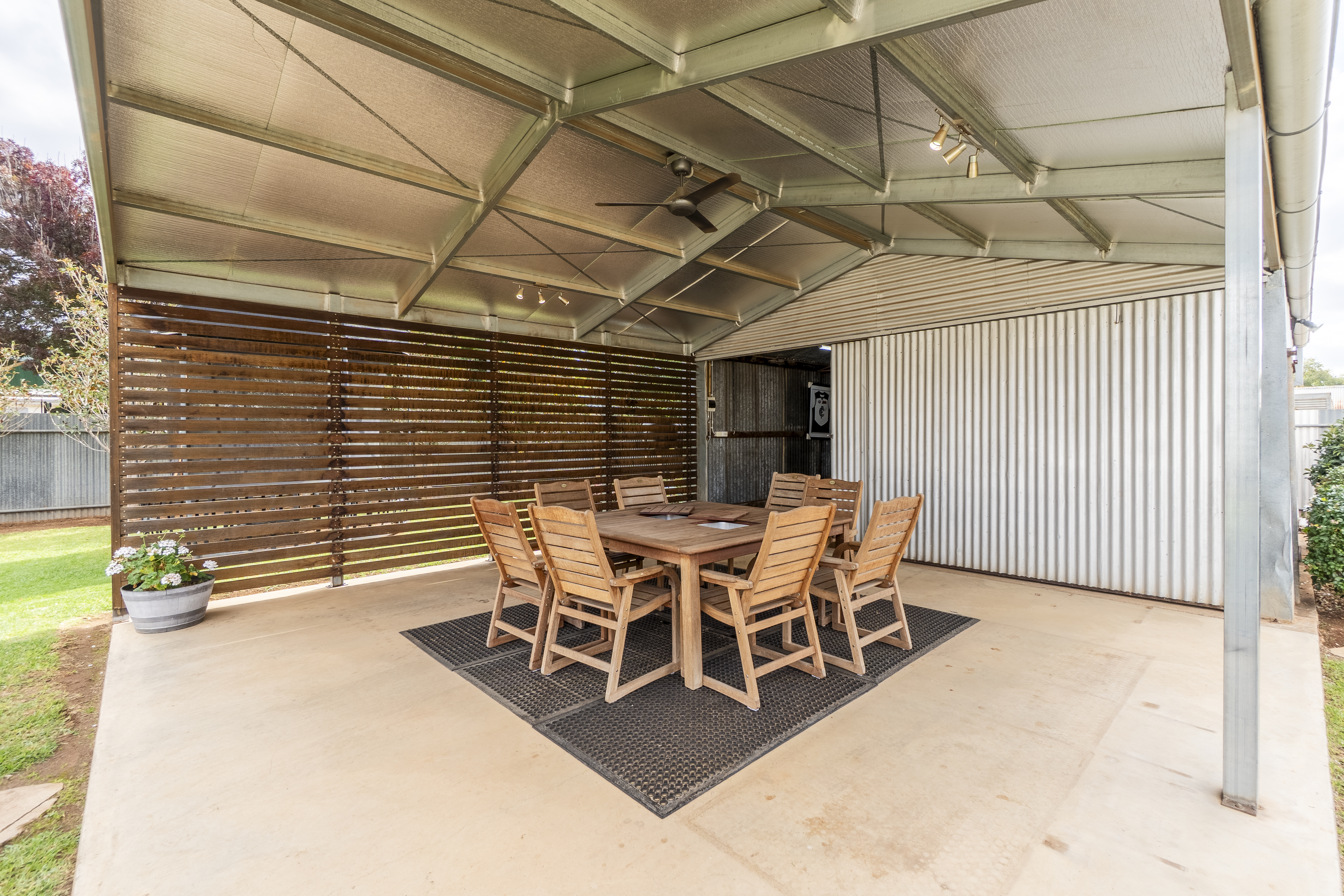 3-bedroom house at BEHIND POST OFFICE 11 PITT STREET, ARIAH PARK NSW 2665, Temora, New South Wales