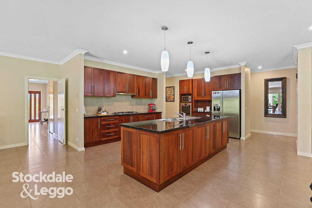 5-bedroom house at 6 Josephine Crescent, Mirboo North, VIC 3871, South Gippsland, Victoria