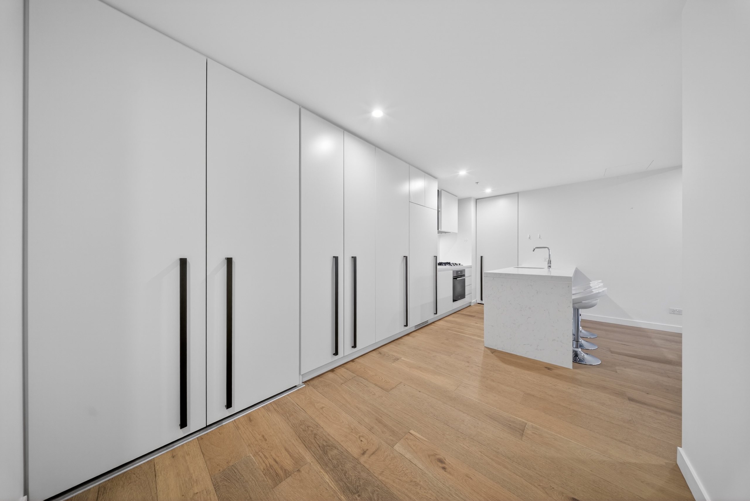 108 625 GLENFERRIE ROAD, HAWTHORN VIC 3122 - Image 5