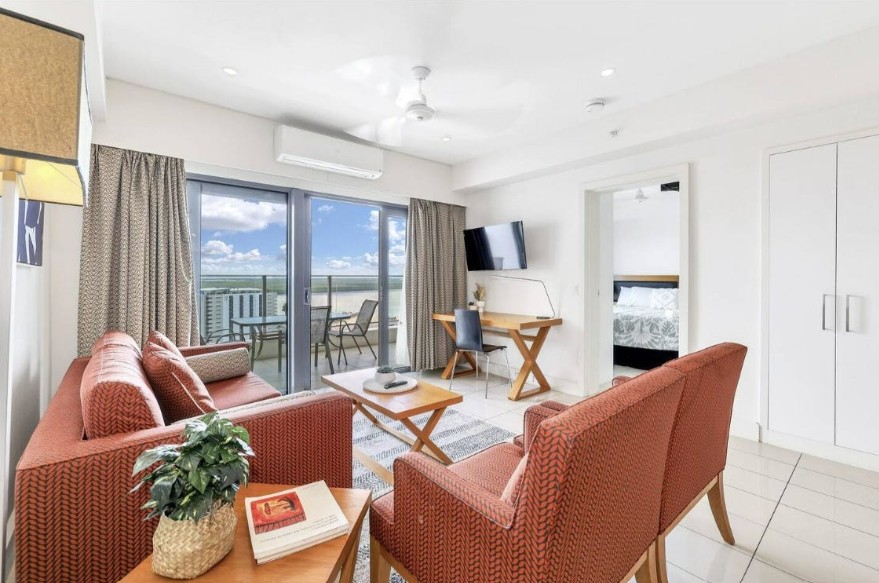 APARTMENT 704 31 WOODS STREET, DARWIN CITY NT 0800 - Image 2