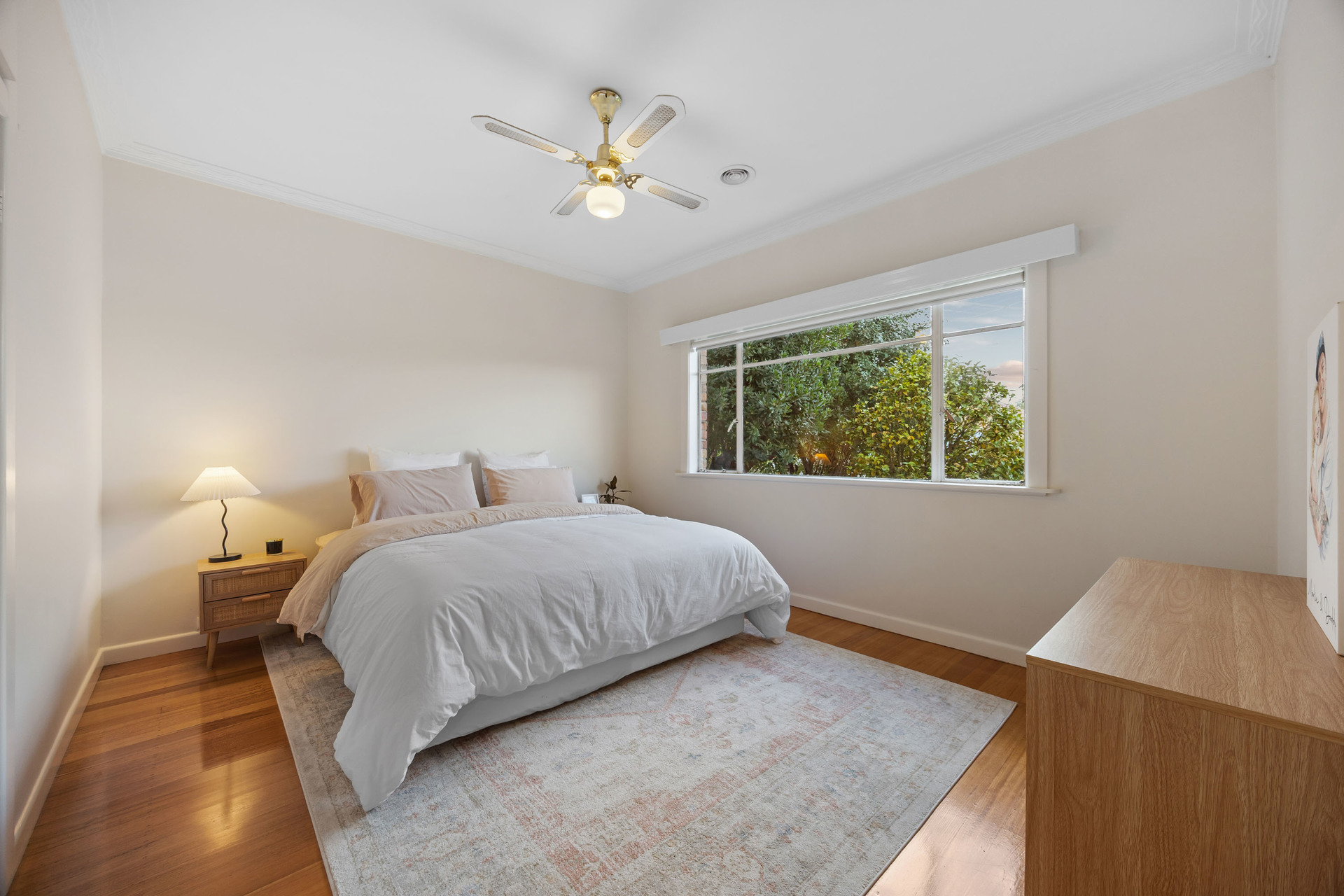 3-bedroom house at 13 Iris Avenue, Wendouree, VIC 3355, Ballarat, Victoria