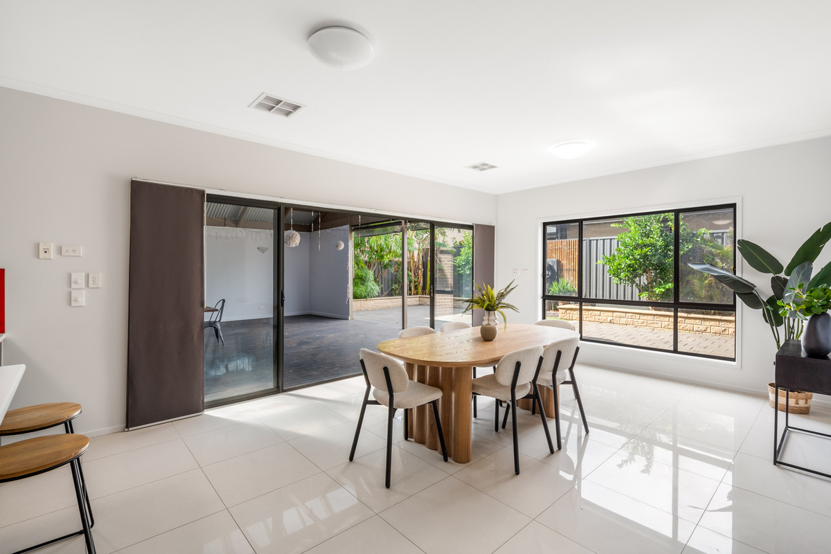 67 SWINDEN CRESCENT, Blakeview SA 5114 - Image 6
