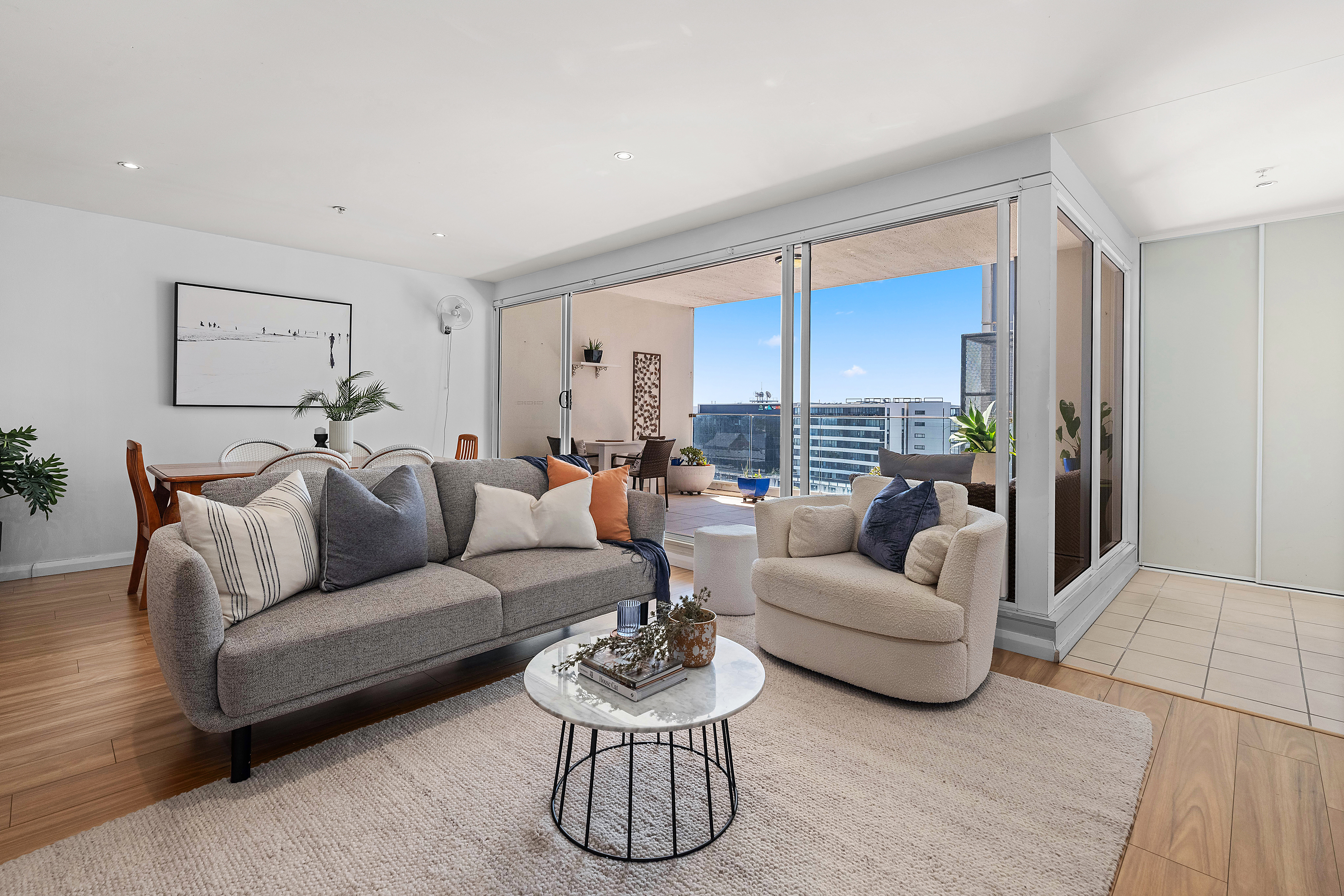 1004/489 Hunter Street, Newcastle, NSW 2300 - Image 7