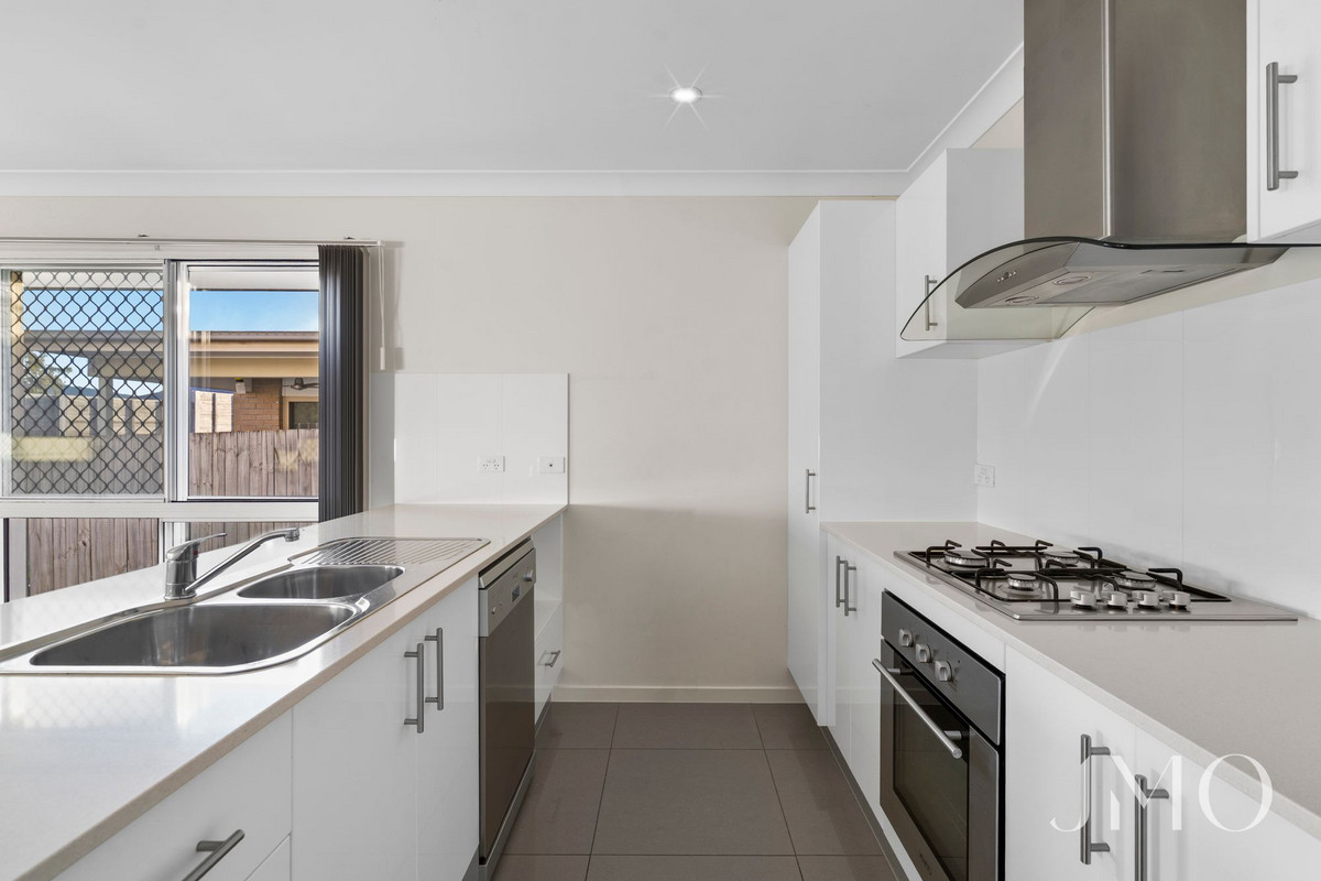 35 Paddy Circuit, Ormeau, Qld, 4208 - Image 2