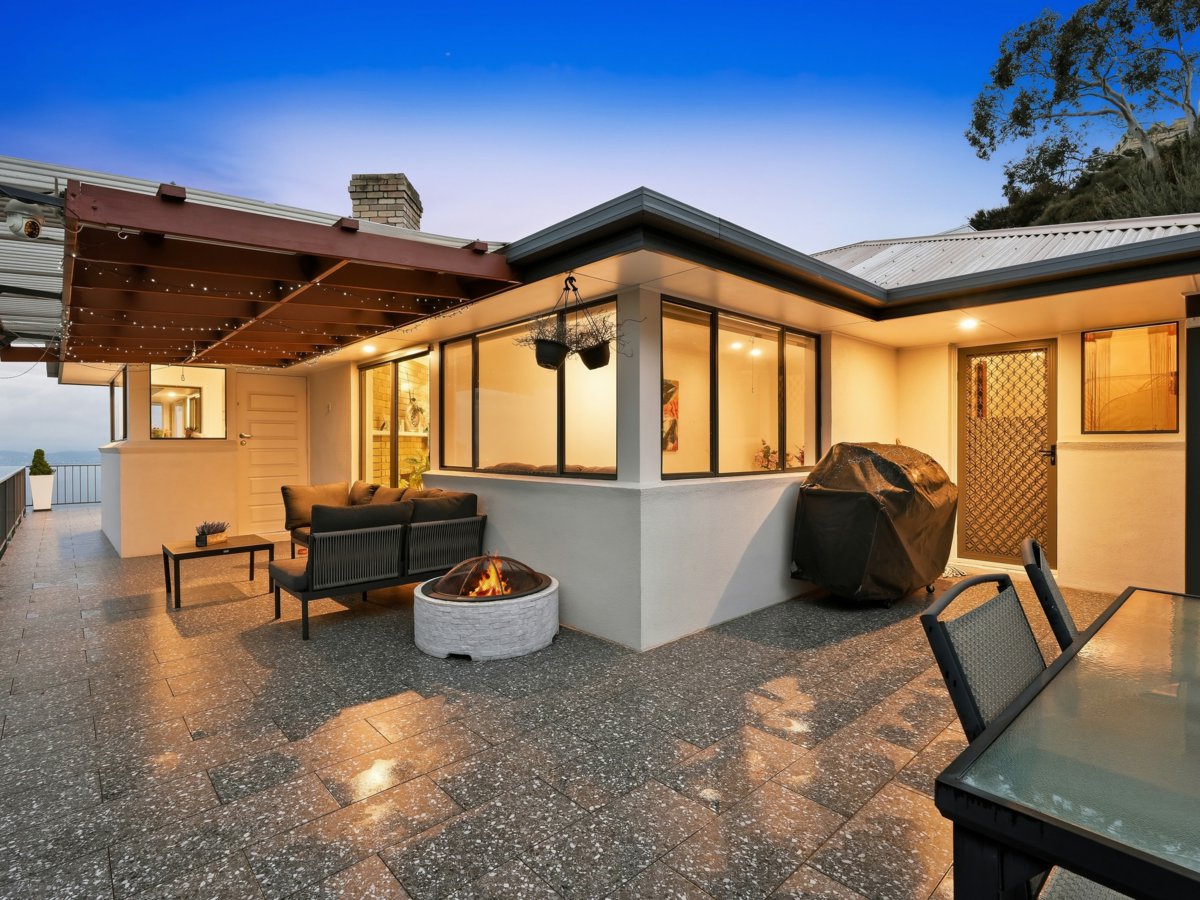 4-bedroom house at 3 CAROLINE STREET, Dynnyrne TAS 7005, Hobart, Tasmania