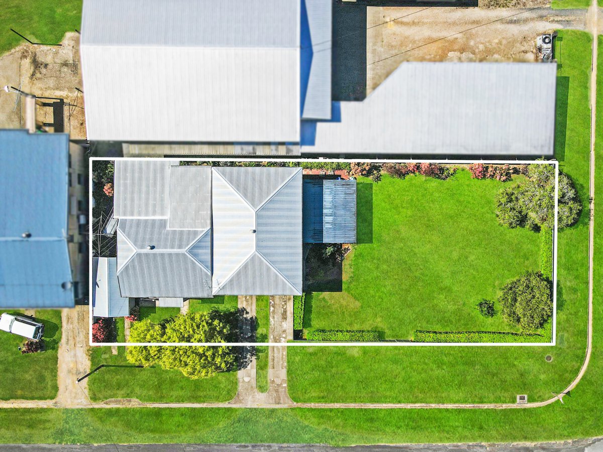 27 Alice Street, Innisfail, QLD 4860 - Image 2