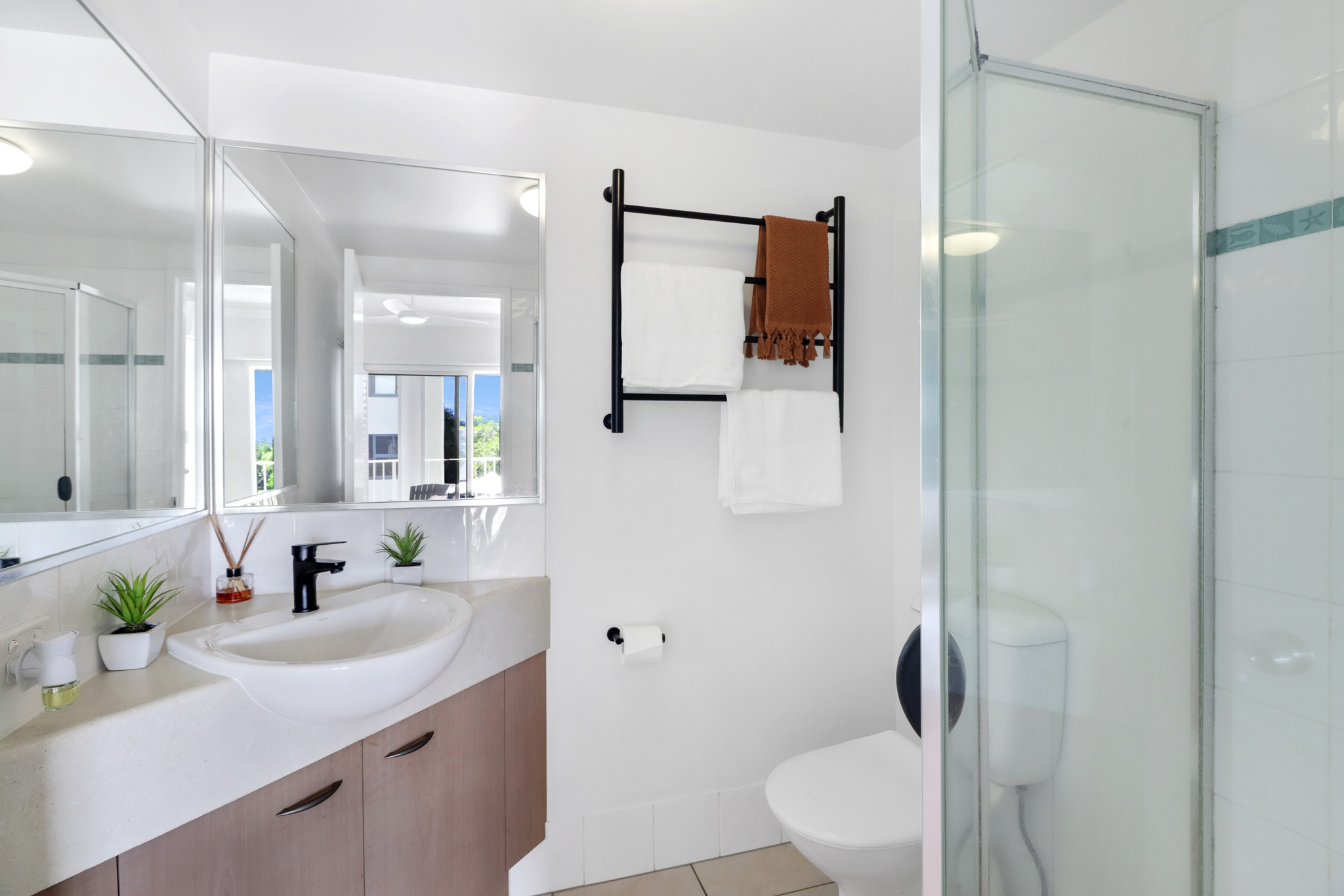 3-bedroom unit at 8/3 Mudjimba Beach Road, Mudjimba, QLD 4564, Sunshine Coast, Queensland