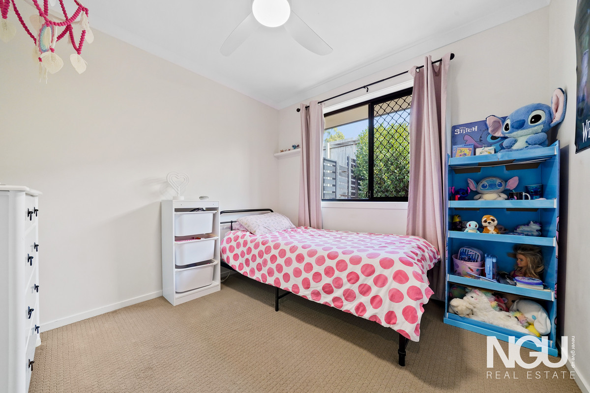 19 Coldstream Way, Holmview, QLD 4207 - Image 9
