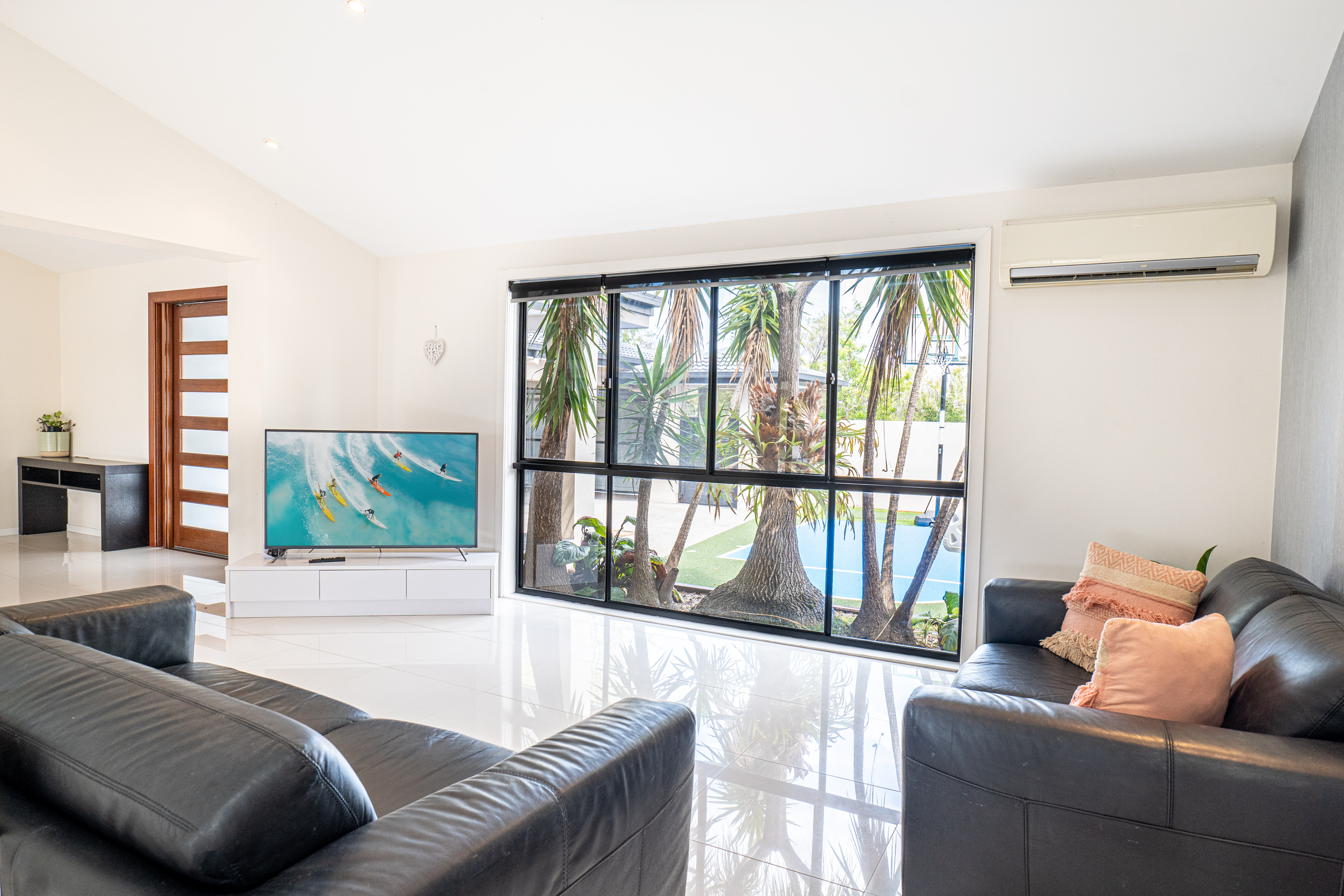 75 HOOKER BOULEVARD, Broadbeach Waters QLD 4218 - Image 6