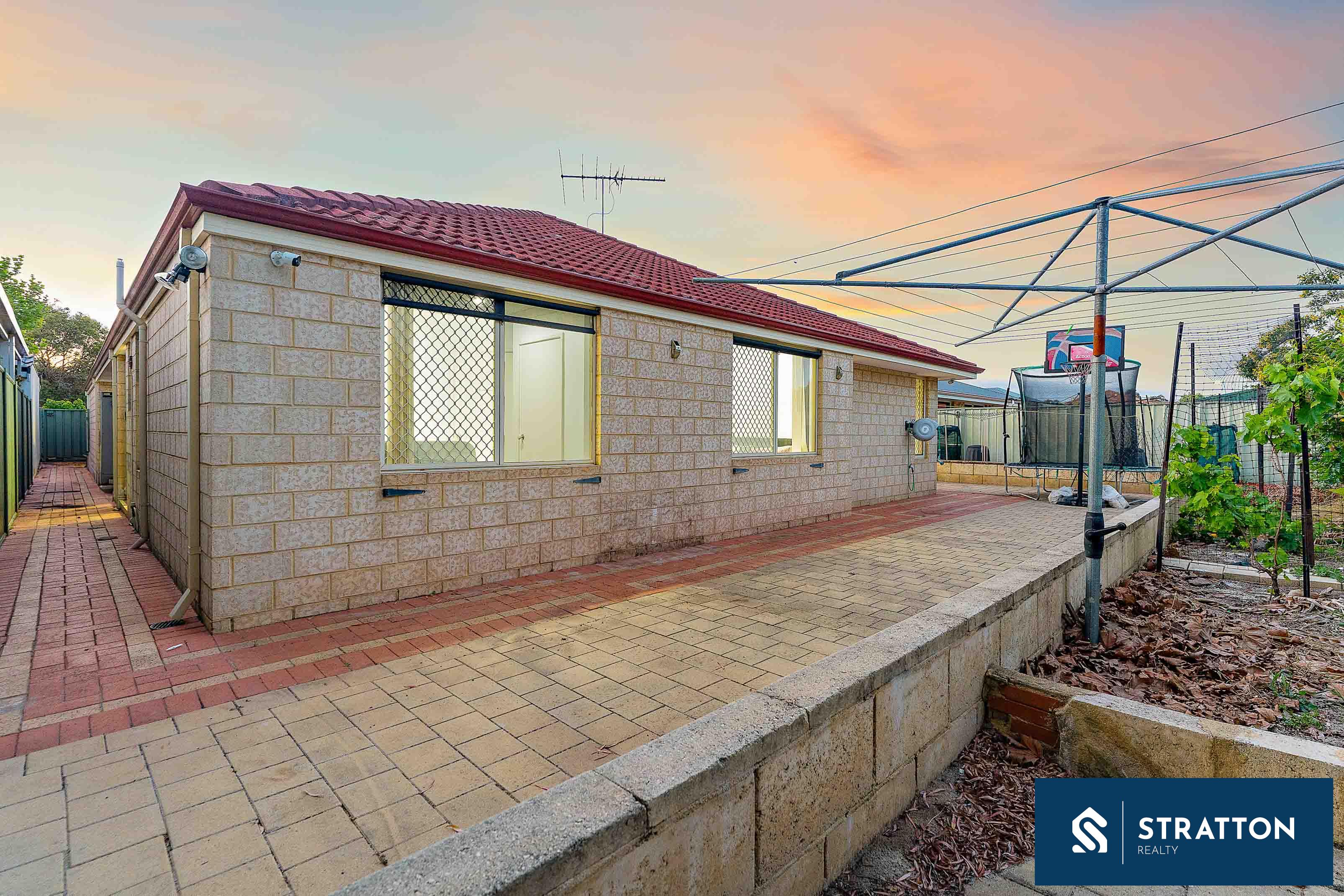 182 Brenchley Drive, Atwell, WA 6164 - Image 7