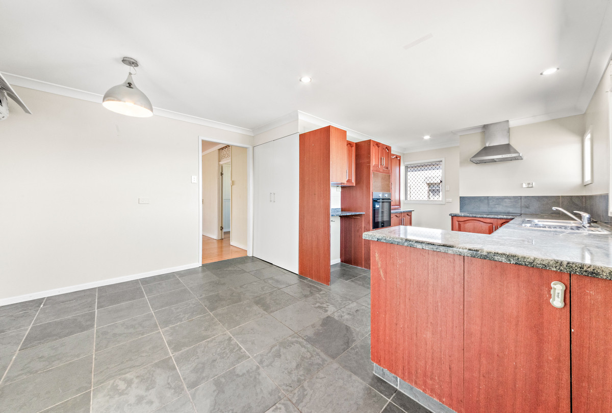 4-bedroom house at 9 Wallace Street, Warwick, QLD 4370, Southern Downs, Queensland
