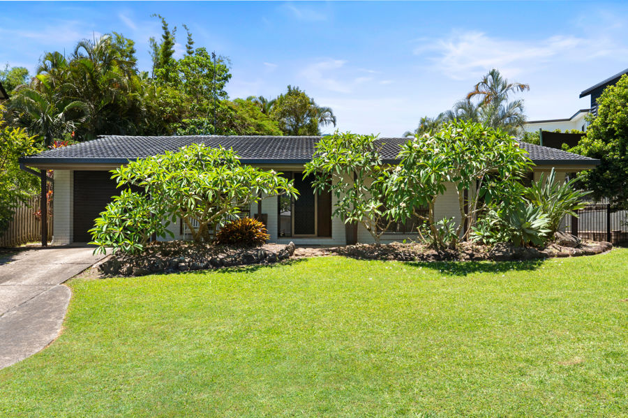 11 CARRABEAN AVENUE, Ashmore QLD 4214 - Image 7