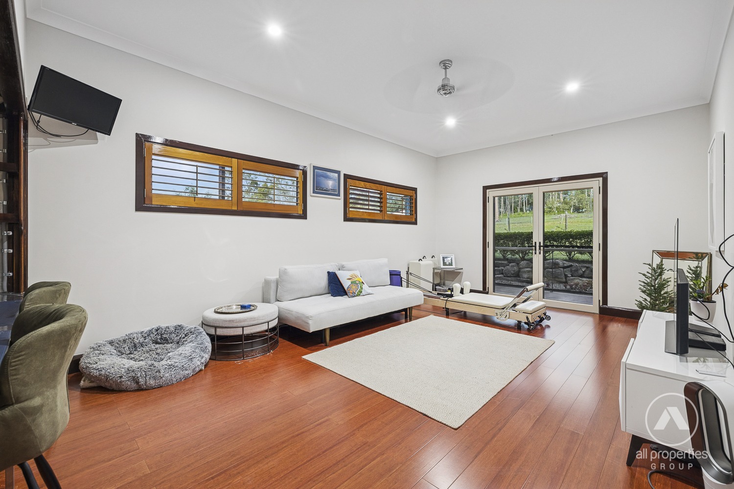 6-bedroom house at 2-10 Tea Tree Court, Jimboomba, QLD 4280, , Queensland