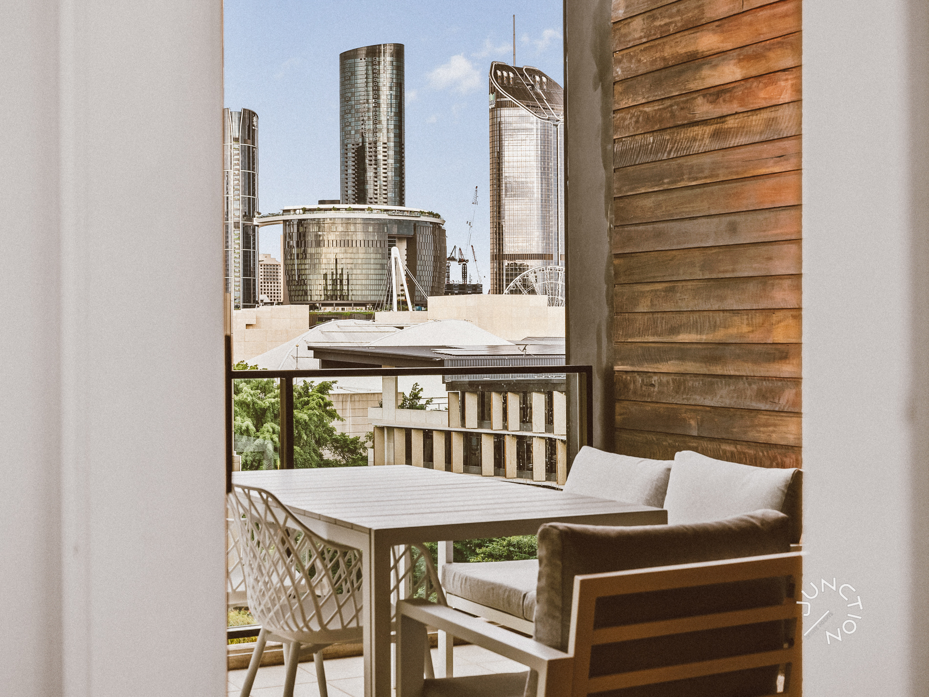 FISH LANE APARTMENTS 46 125 MELBOURNE STREET, SOUTH BRISBANE QLD 4101 - Image 2