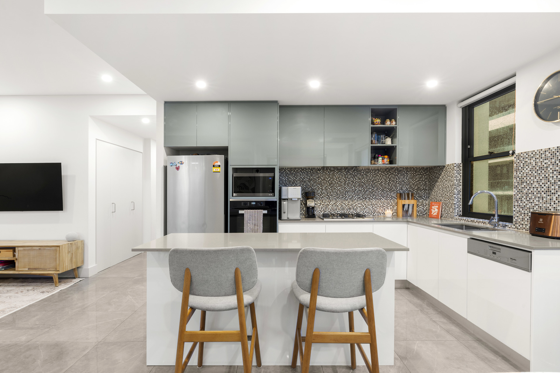 403 22 PINNACLE STREET, MIRANDA NSW 2228 - Image 3