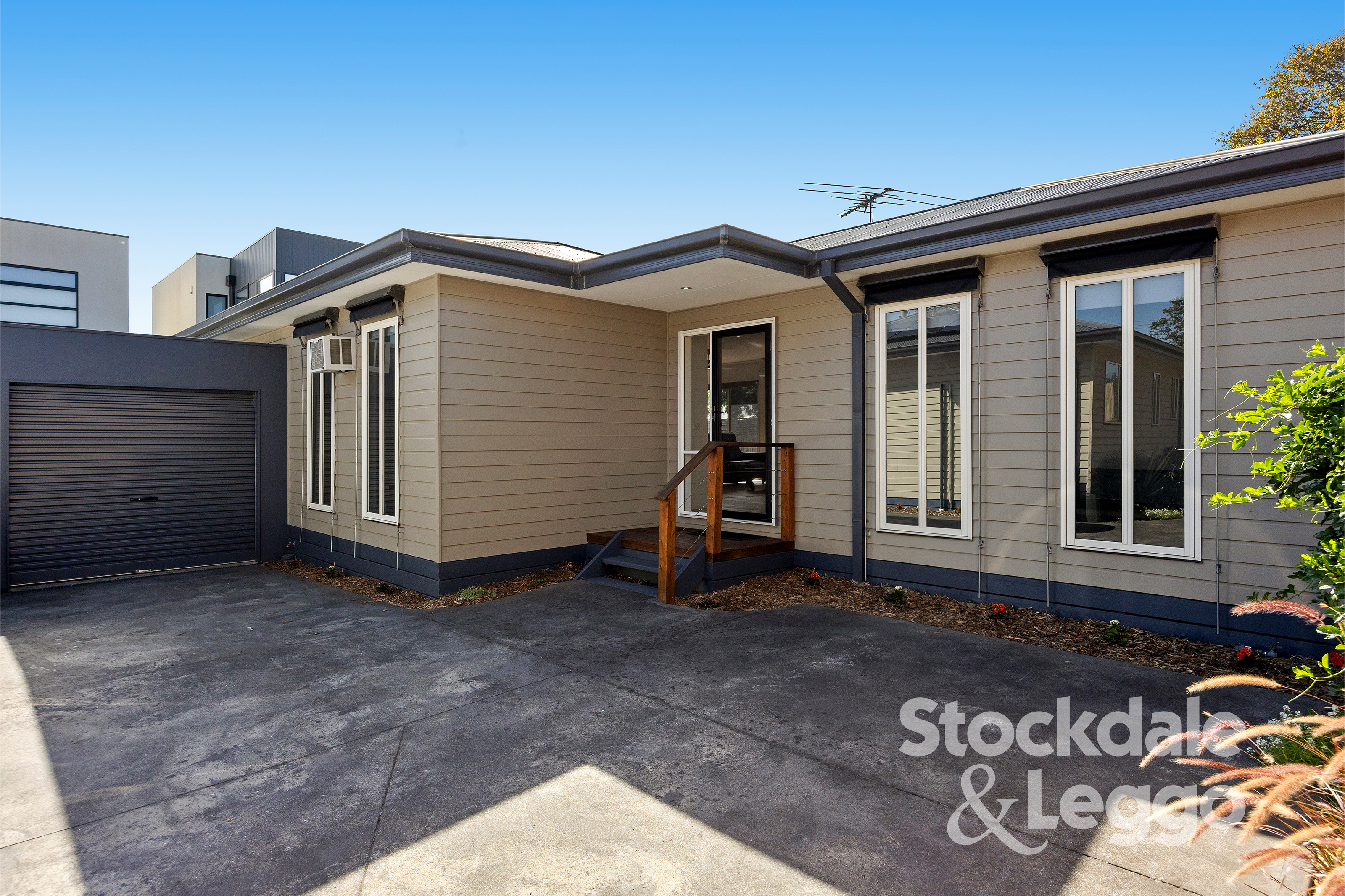 2 63 BONEO ROAD, ROSEBUD VIC 3939 - Image 1