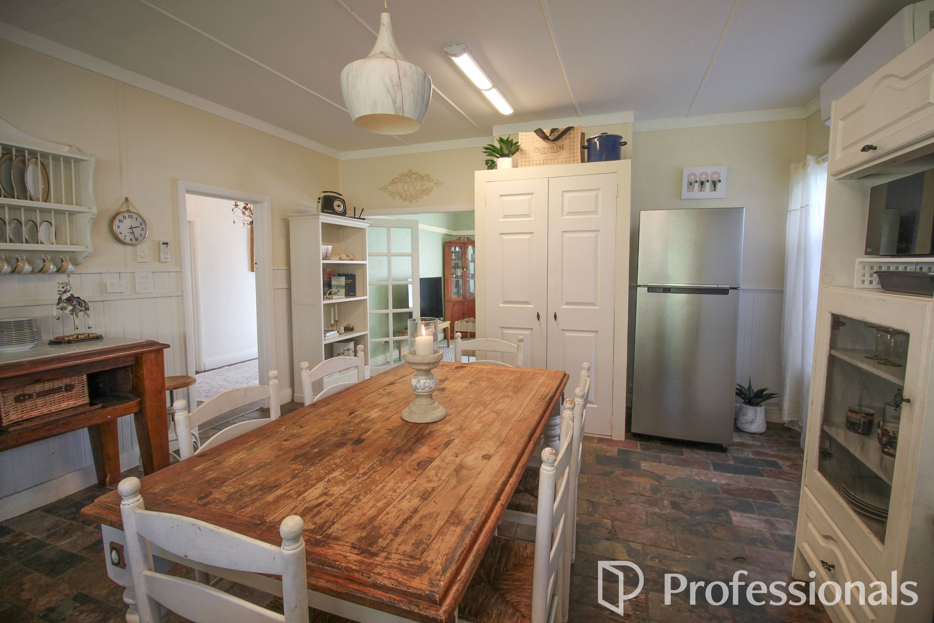 3-bedroom house at 9 King Street, Rosedale, VIC 3847, Wellington, Victoria