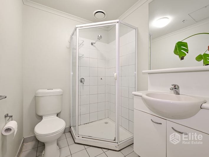 402/488 Swanston Street, Carlton, Vic, 3053 - Image 9