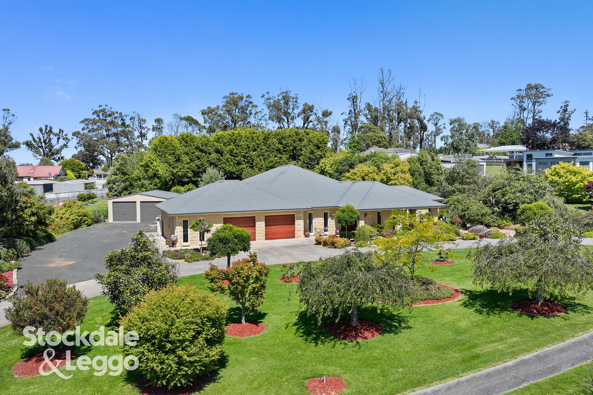 5-bedroom house at 6 Josephine Crescent, Mirboo North, VIC 3871, South Gippsland, Victoria