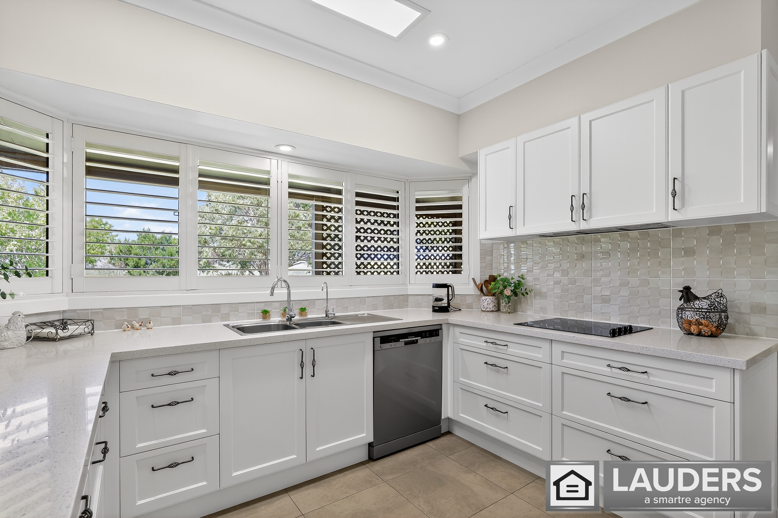 6-bedroom house at 157 OXLEY ISLAND ROAD, Oxley Island NSW 2430, Mid-Coast, New South Wales
