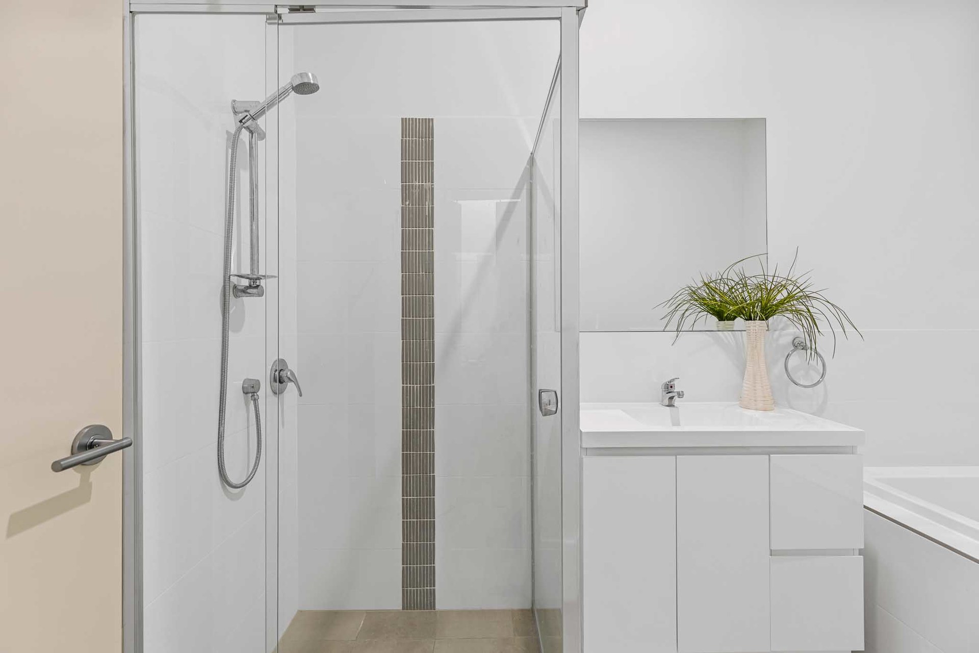 4-bedroom unit at 28B Bendoura Street, Mollymook, Nsw, 2539, Shoalhaven, New South Wales