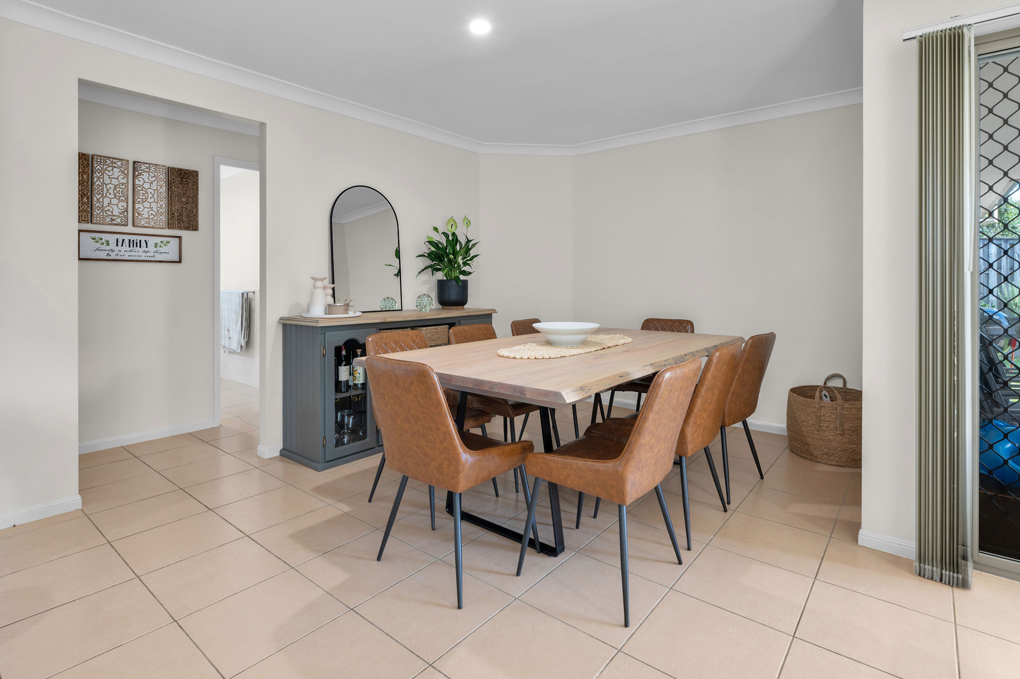 15 STARKEY STREET, Pacific Pines QLD 4211 - Image 7