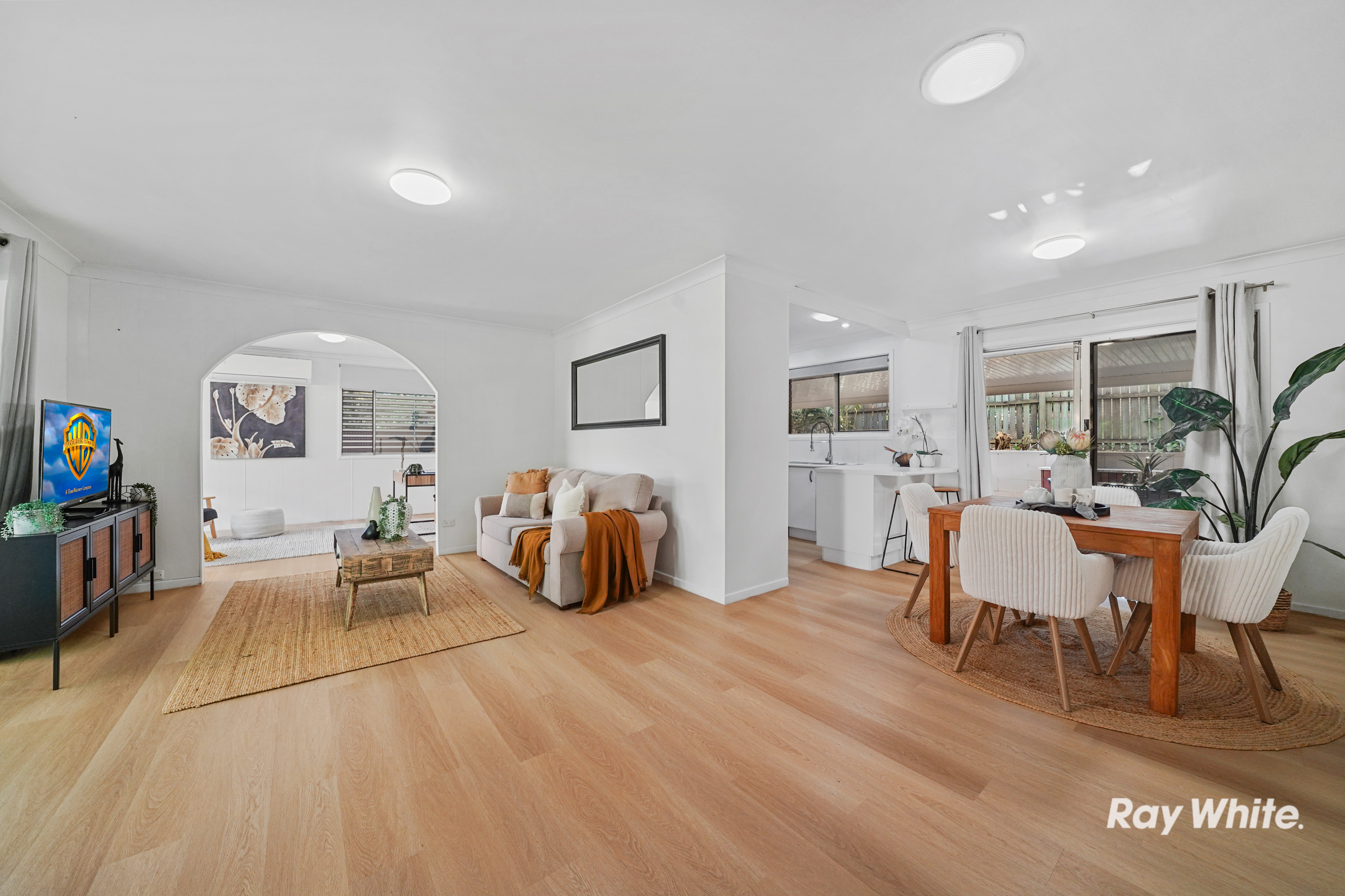 27 Veronica Avenue, Daisy Hill, QLD 4127 - Image 1