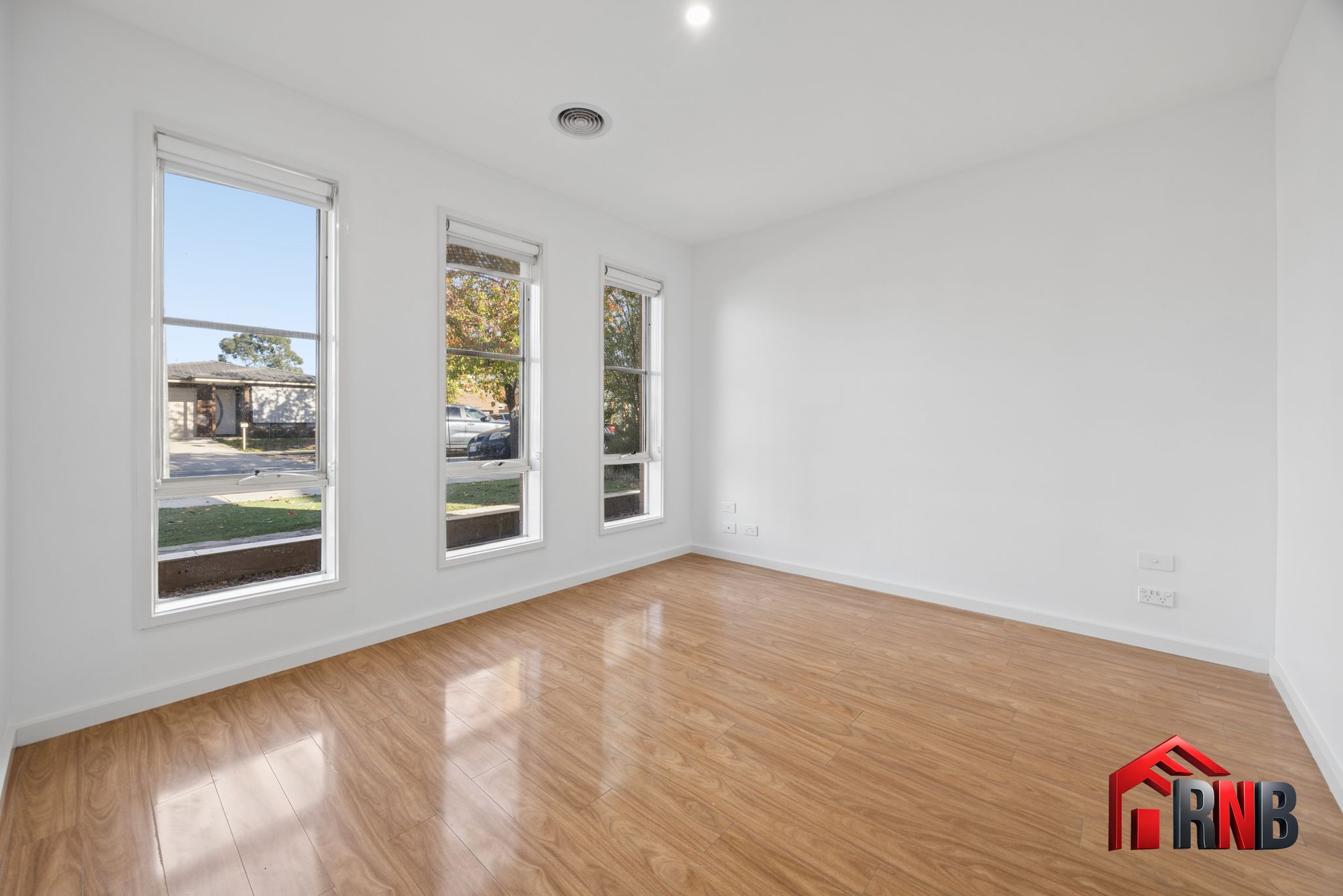 14 ROCKWOOD STREET, Casey ACT 2913 - Image 3