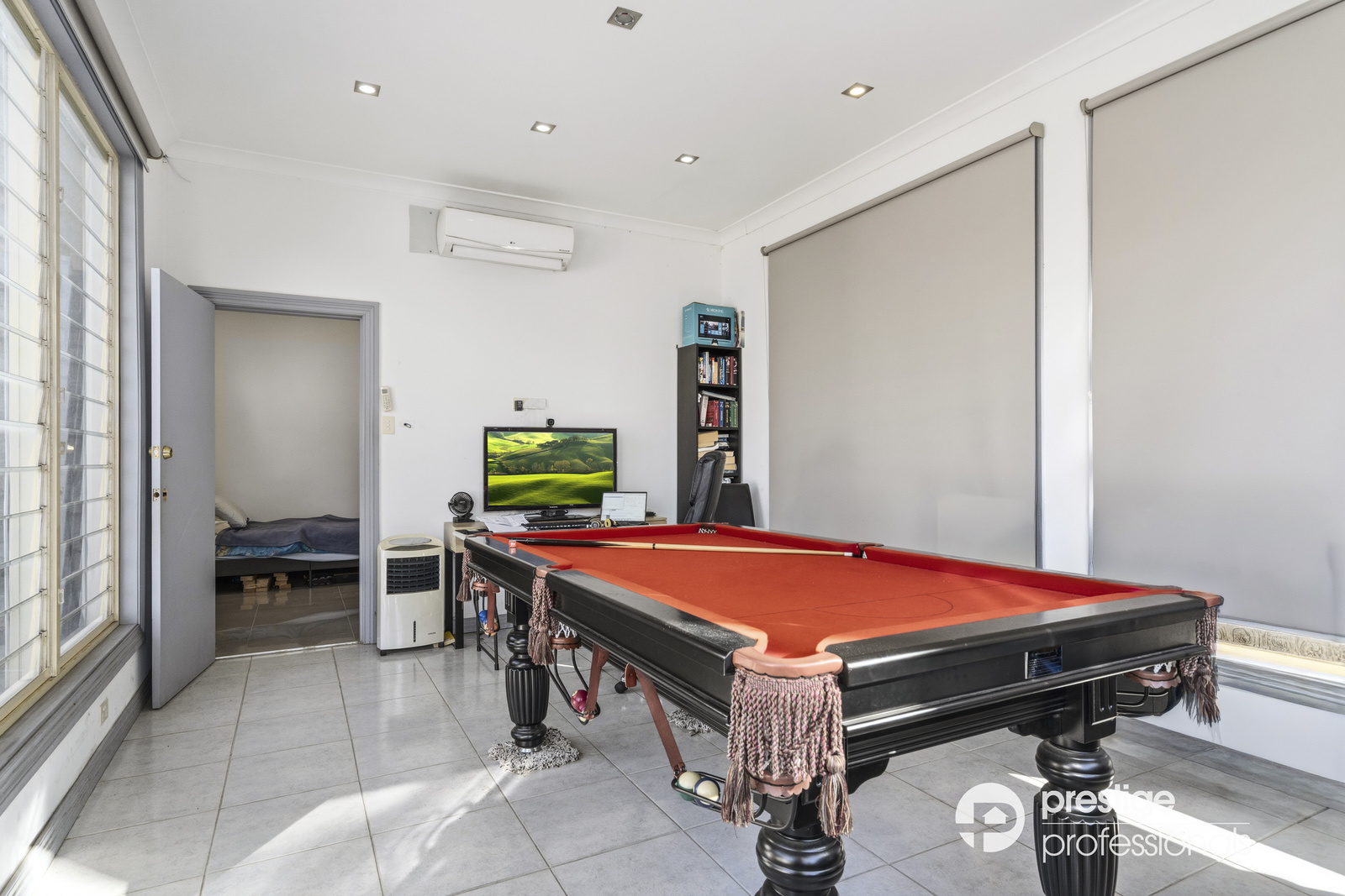 24 Governor Macquarie Drive, Chipping Norton, NSW 2170 - Image 8