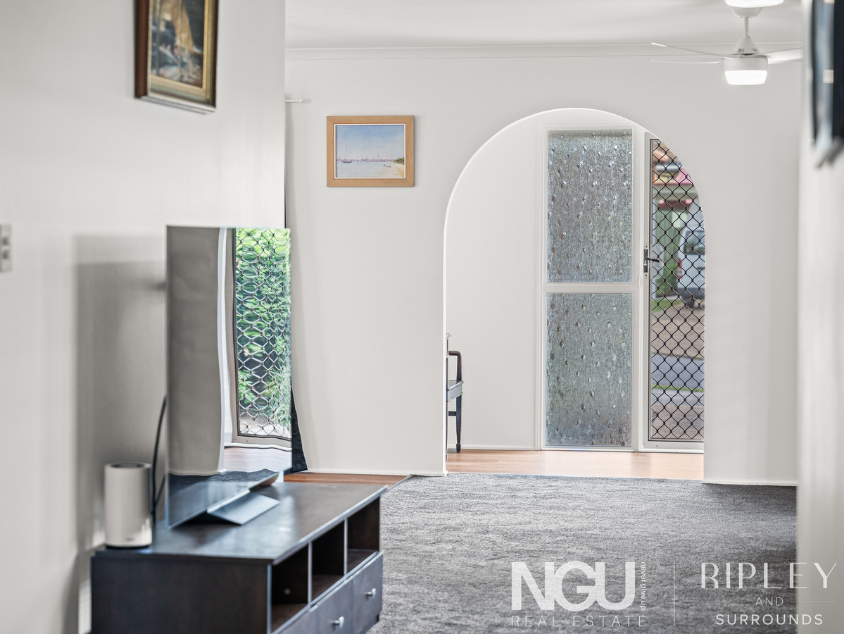 3-bedroom house at 6 CURRAWONG STREET, Bundamba QLD 4304, Ipswich, Queensland