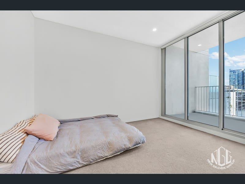 Gadigal Avenue, Zetland, Nsw, 2017 - Image 4