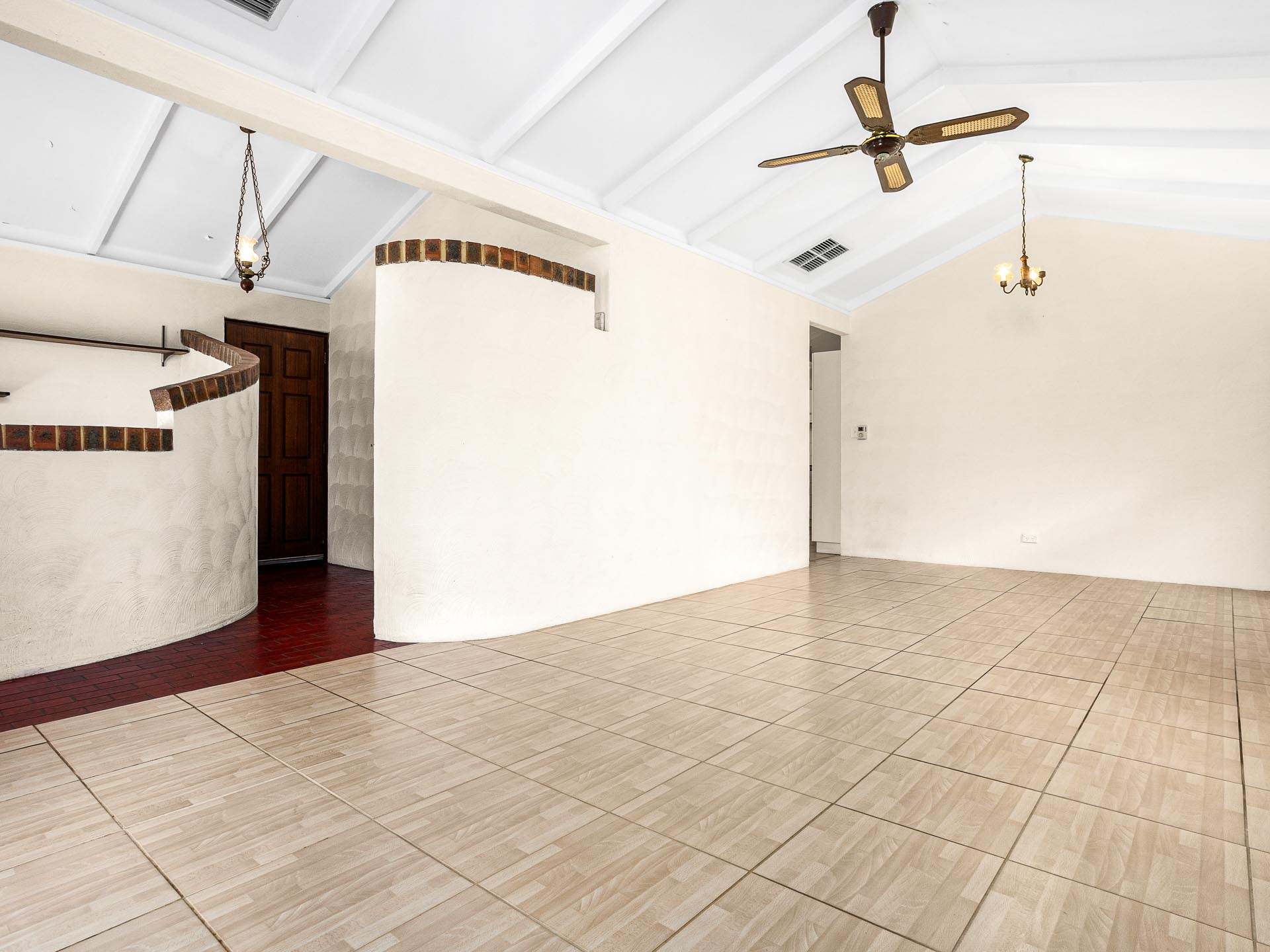 33 AINSLIE COURT, Kardinya WA 6163 - Image 5