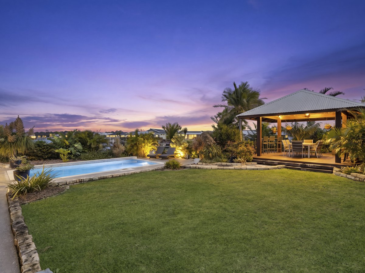 55 PROTEA DRIVE, Bongaree QLD 4507 - Image 10