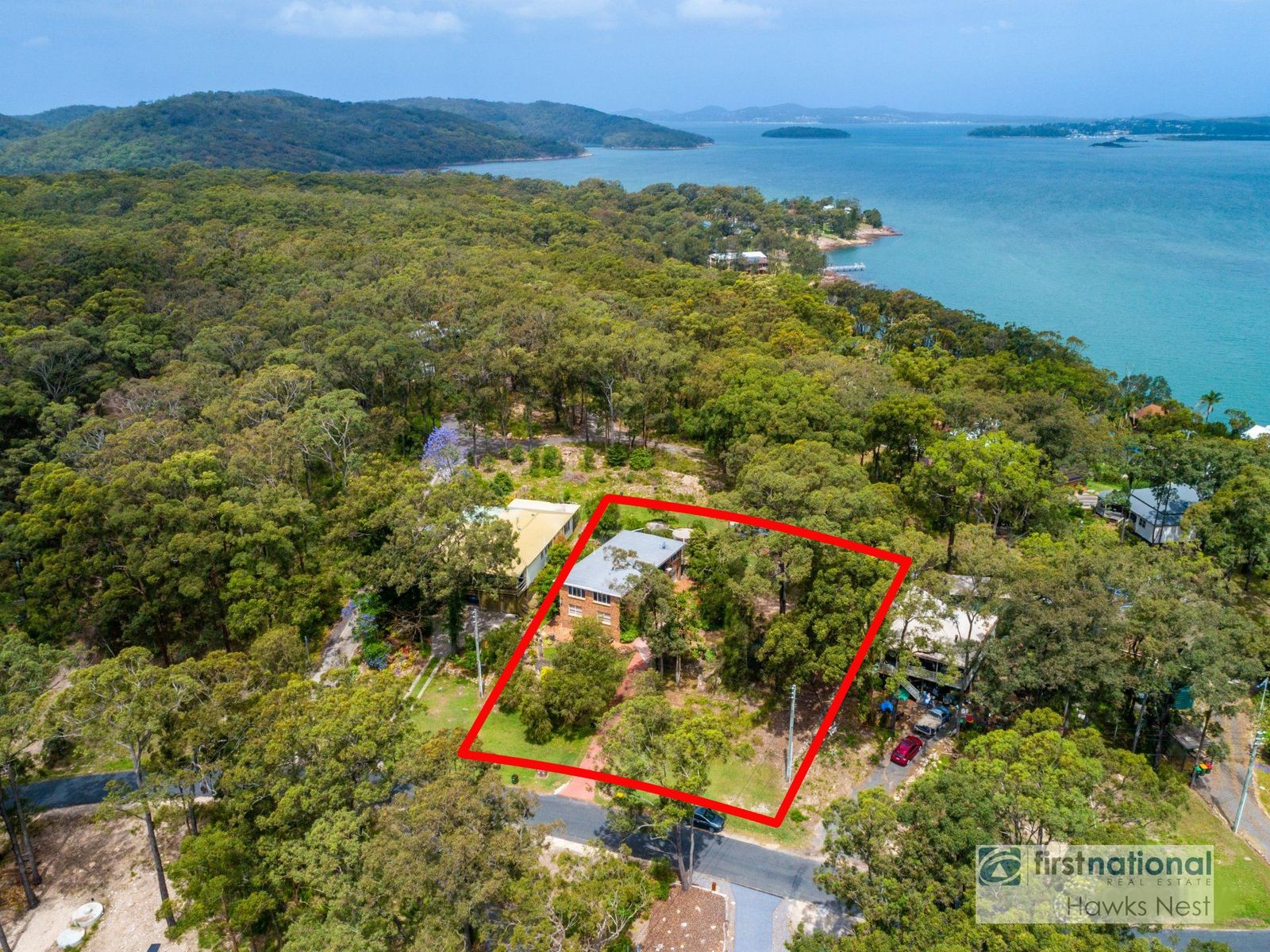 5-bedroom unit at 60-62 Promontory Way, North Arm Cove, NSW 2324, Mid-Coast, New South Wales