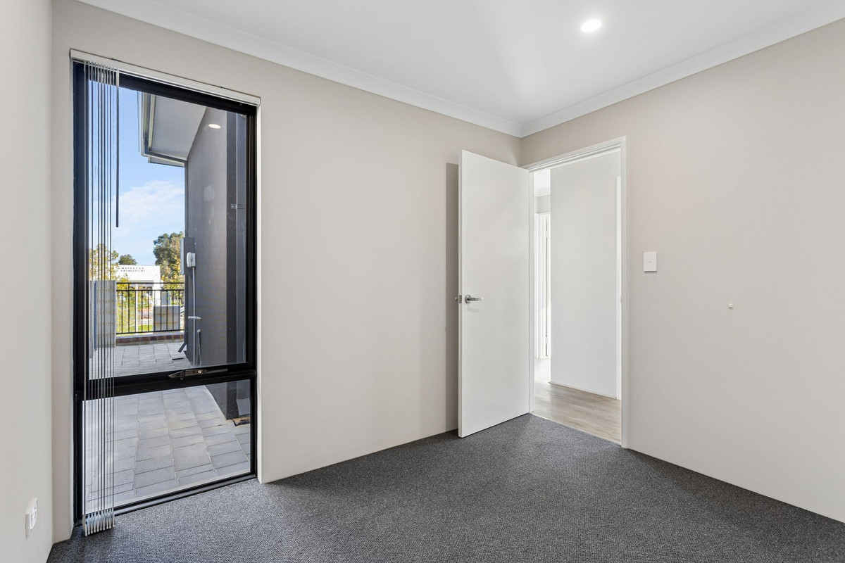 4-bedroom house at 40 Jewel Way, Banksia Grove, Wa, 6031, Wanneroo, Western Australia