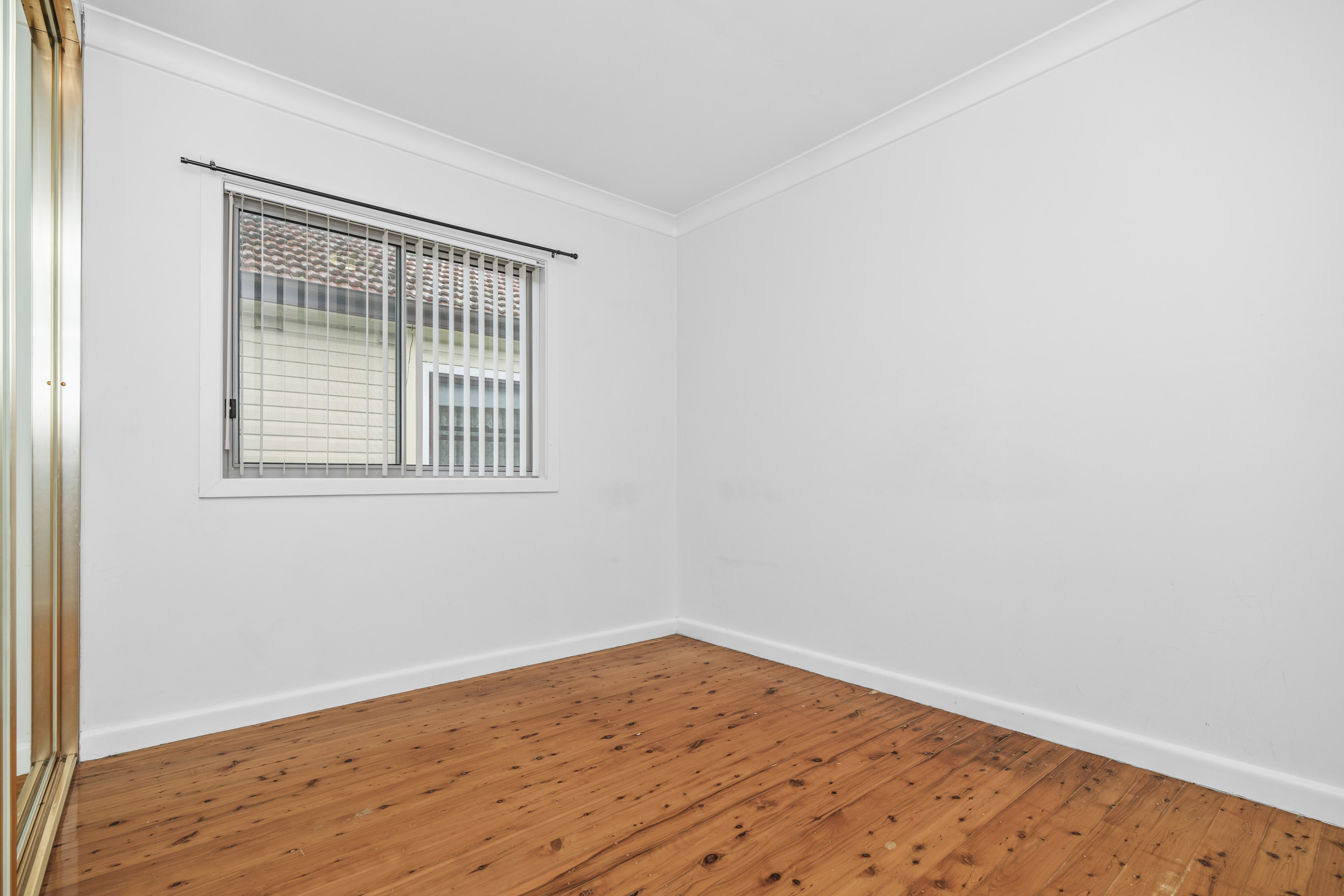 13 LAKE ROAD, Wallsend NSW 2287 - Image 10