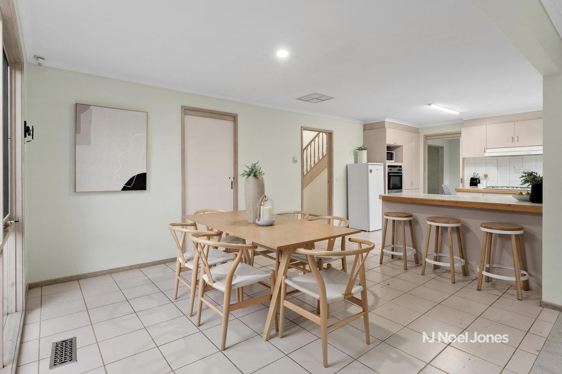 53 Lakewood Drive, Knoxfield, VIC 3180 - Image 8